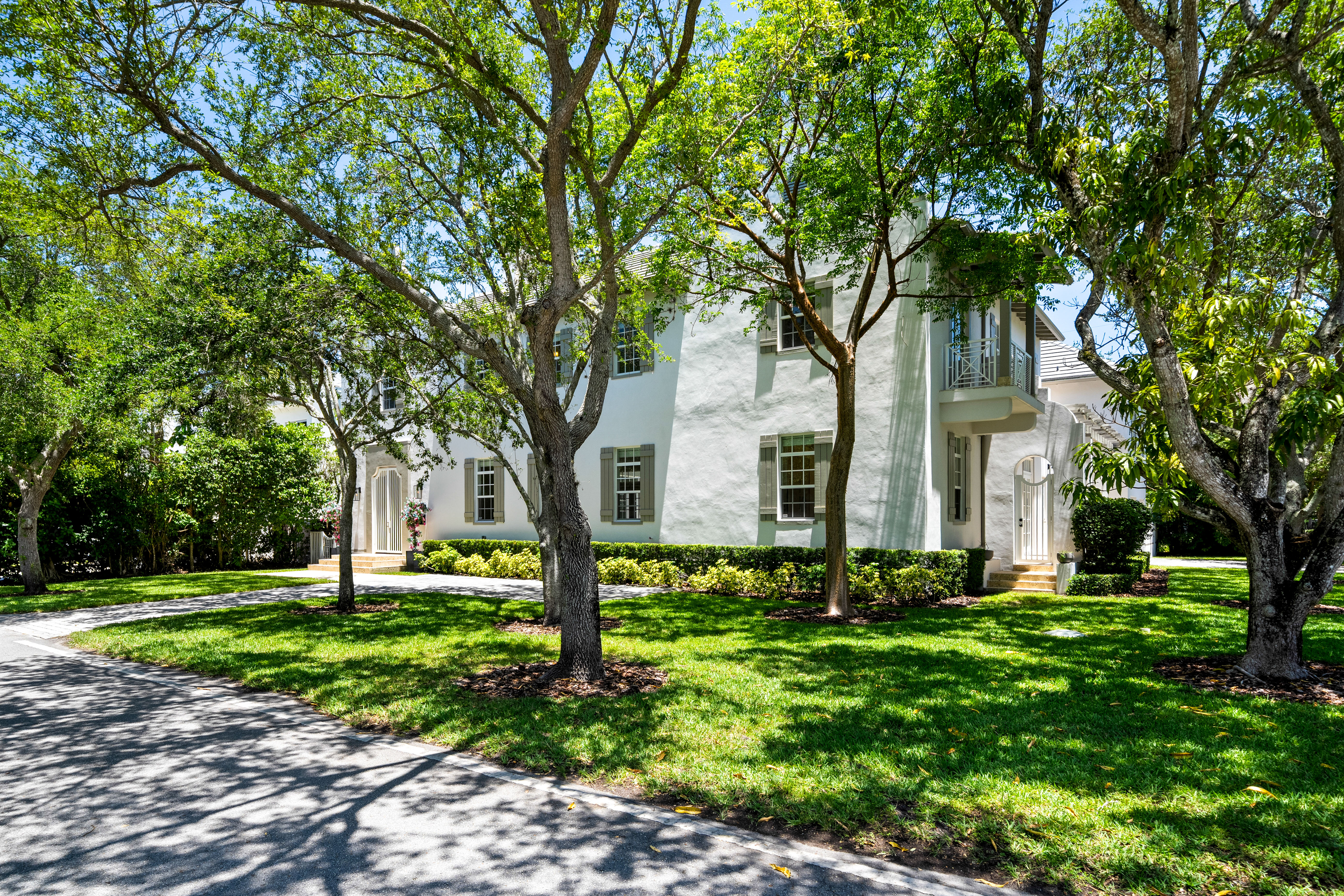 7745 SW 54th Avenue Miami FL 33143