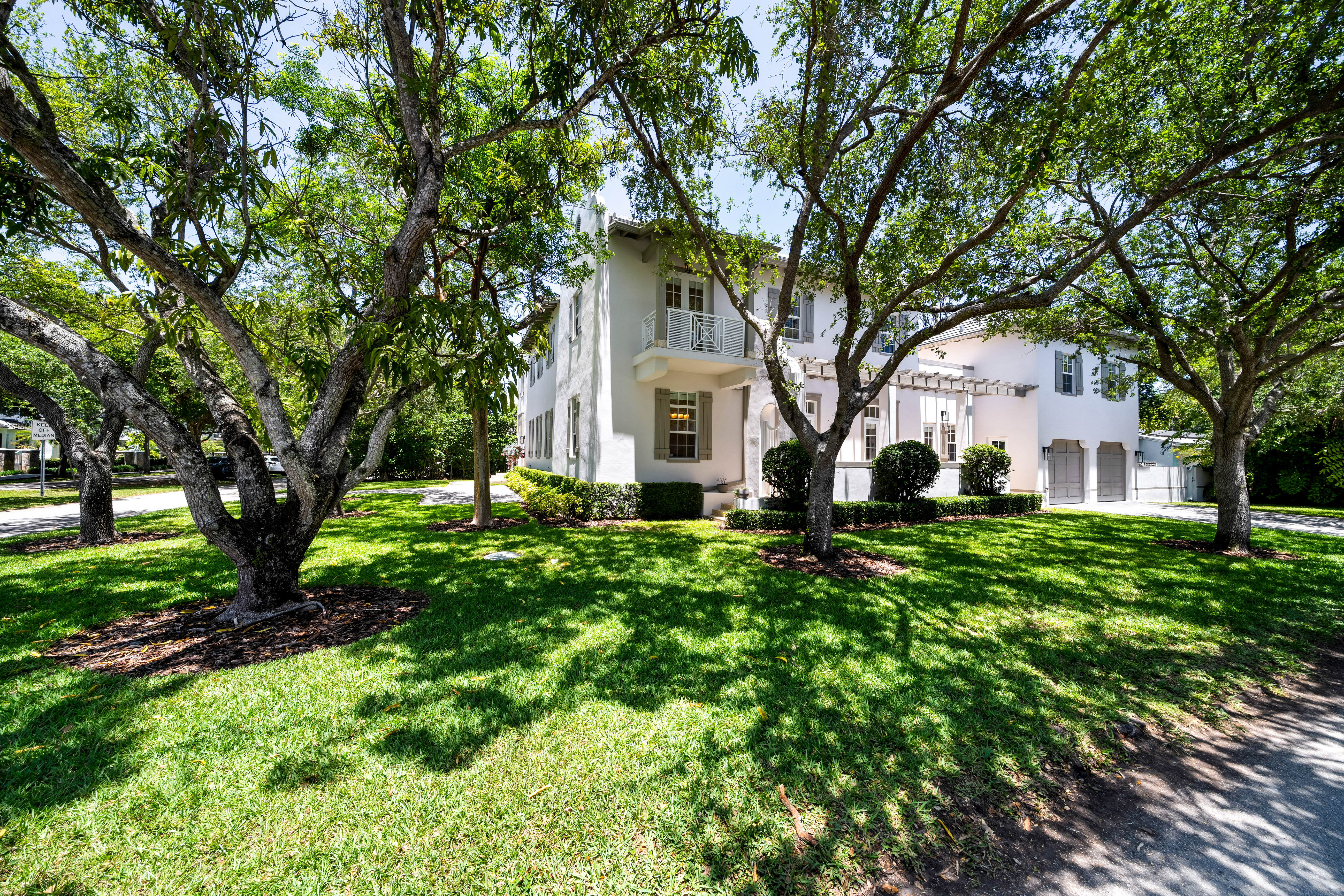 7745 SW 54th Avenue Miami FL 33143