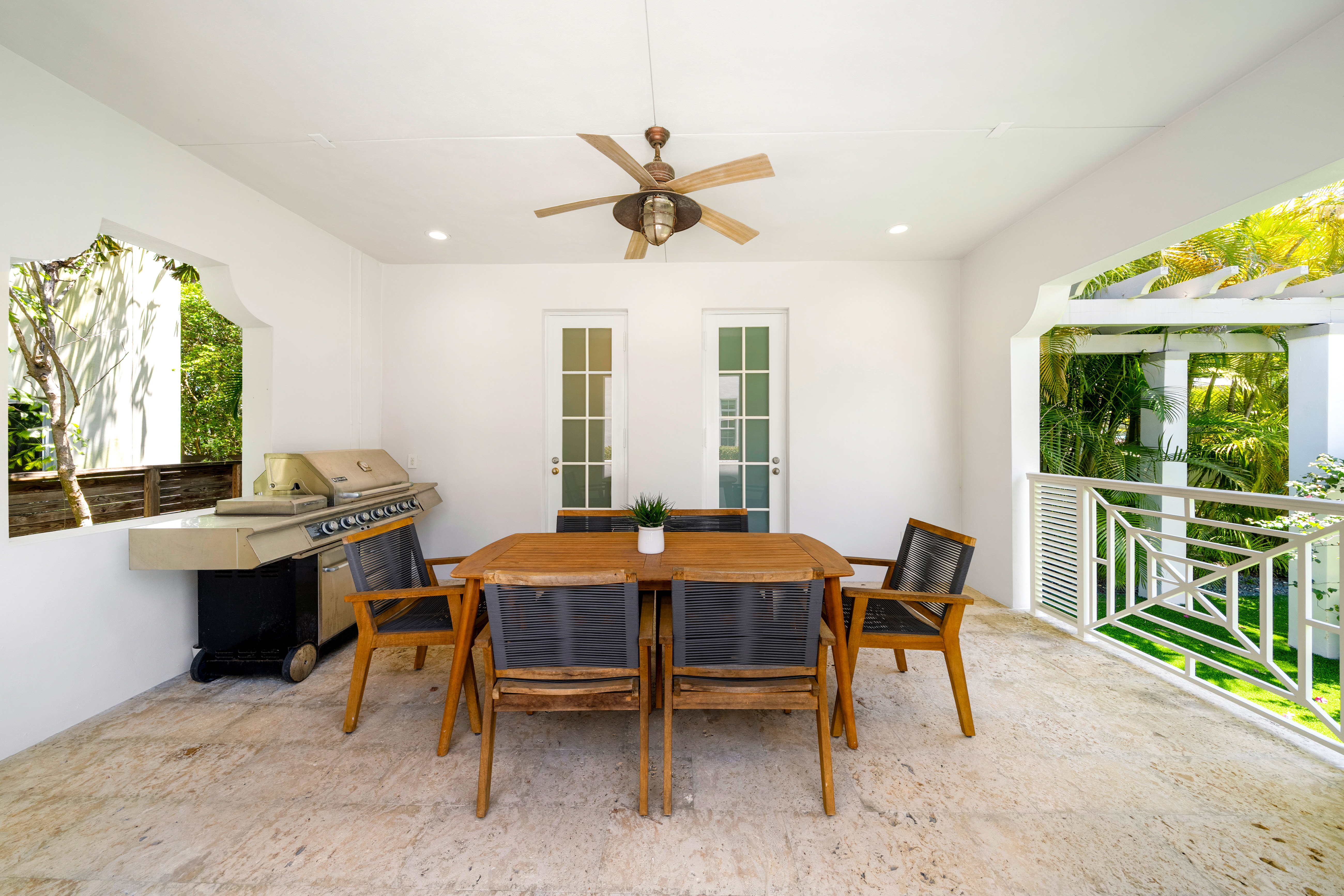 7745 SW 54th Avenue Miami FL 33143