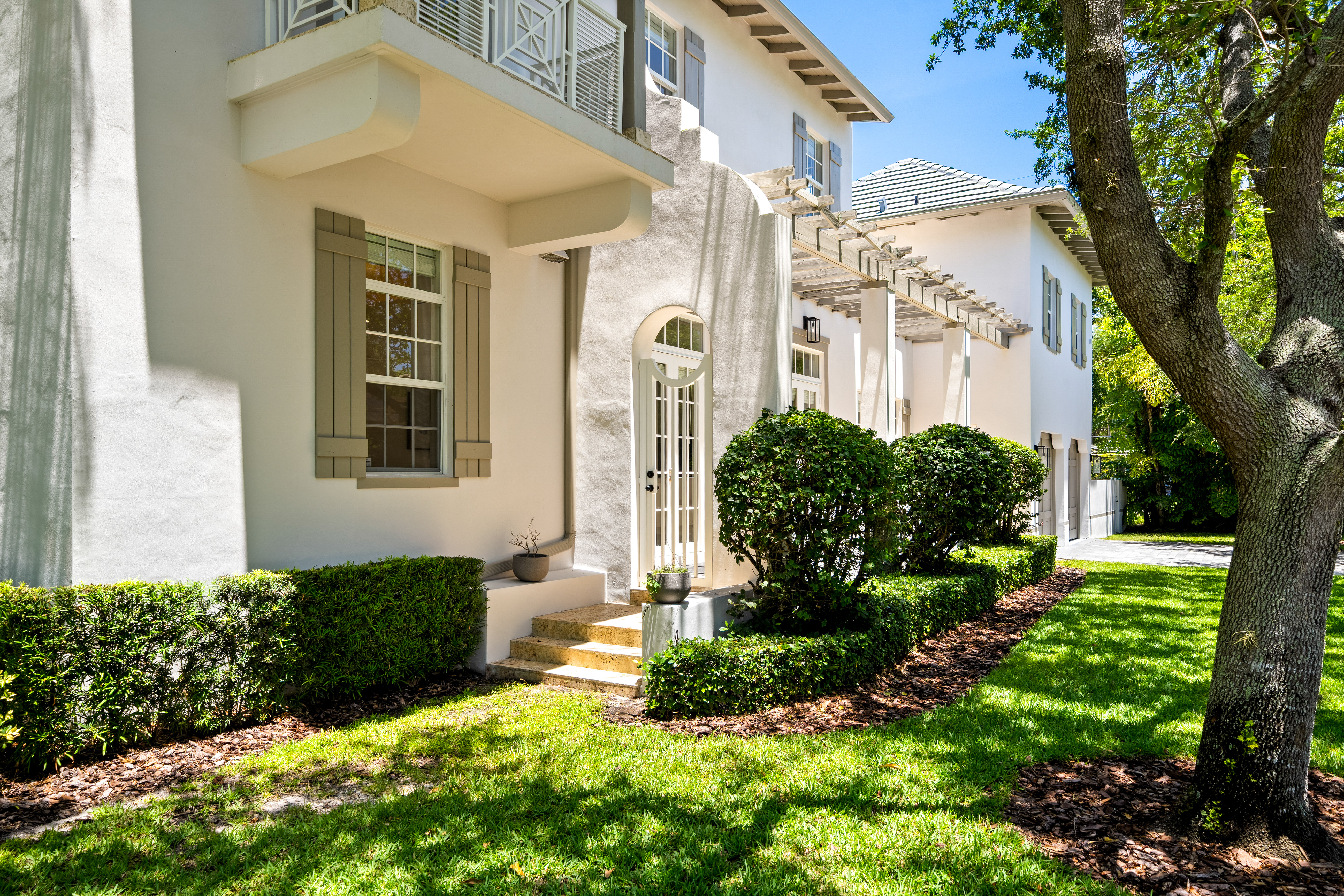 7745 SW 54th Avenue Miami FL 33143