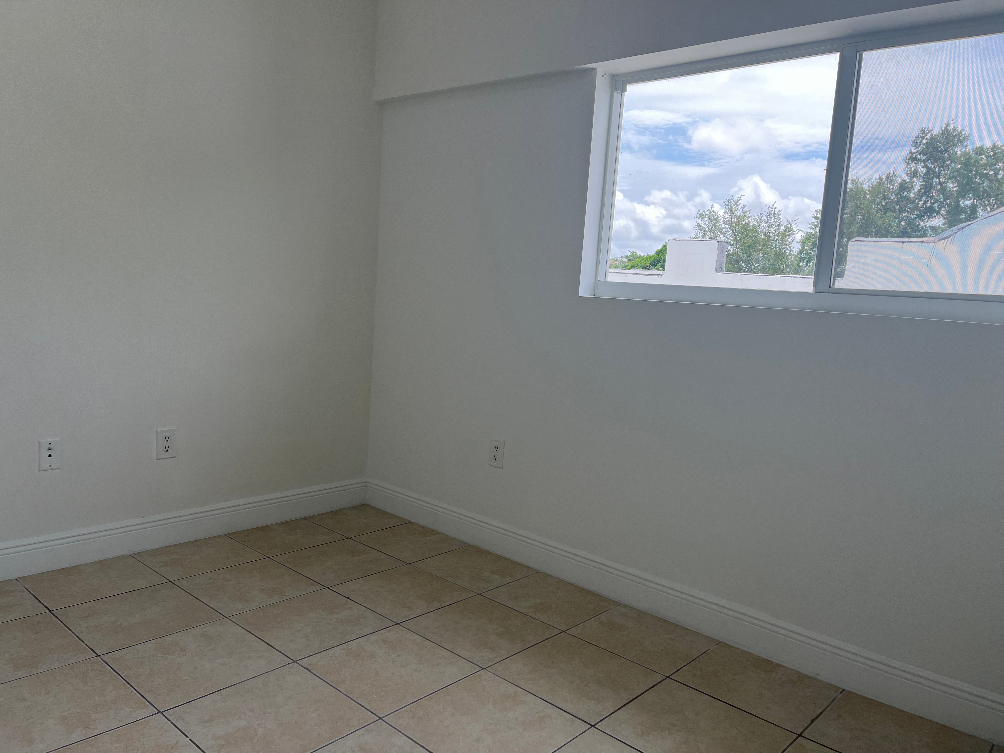 1020 SW 4th Street Miami FL 33130