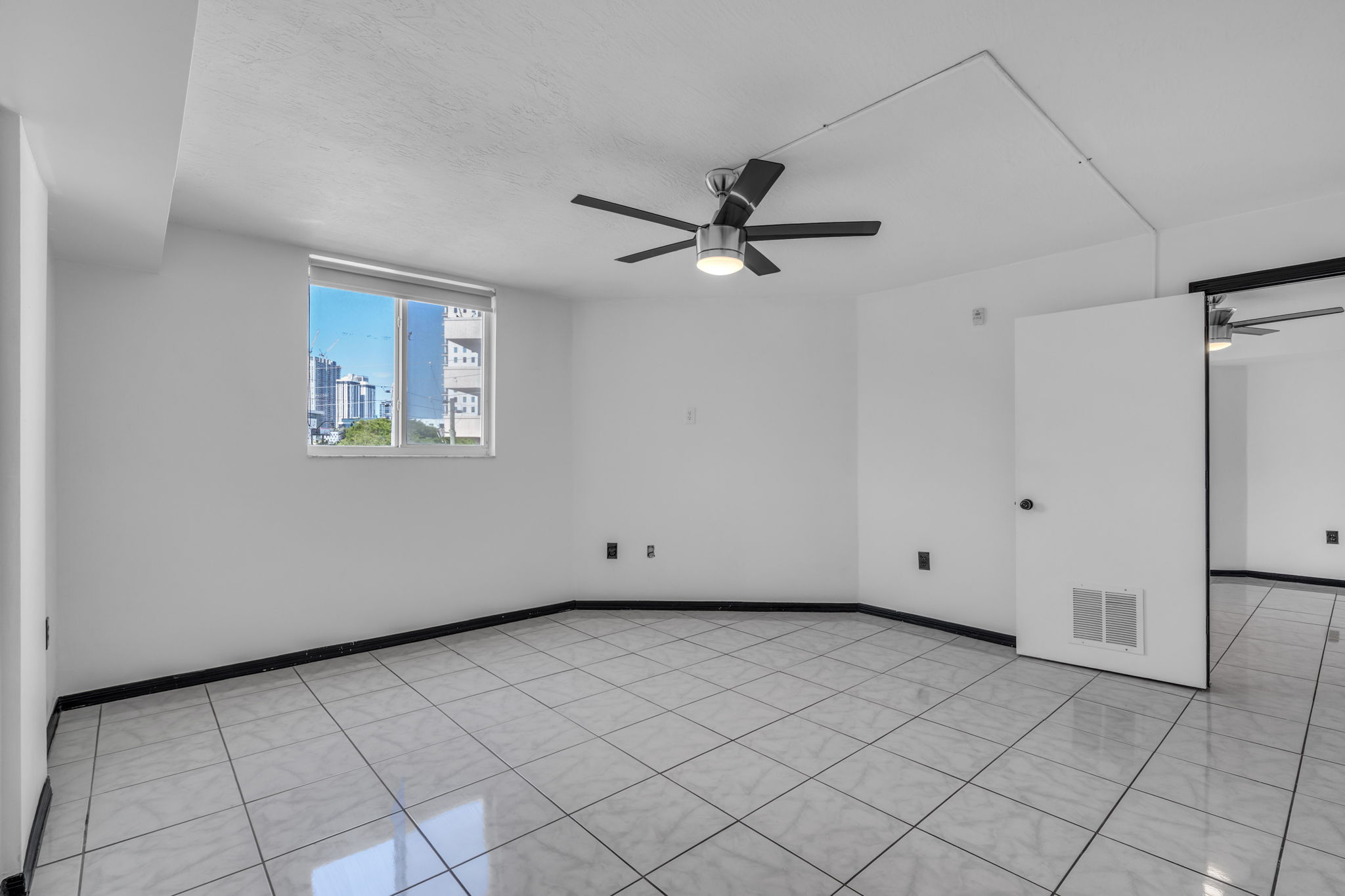 102 SW 6th Avenue Miami FL 33130