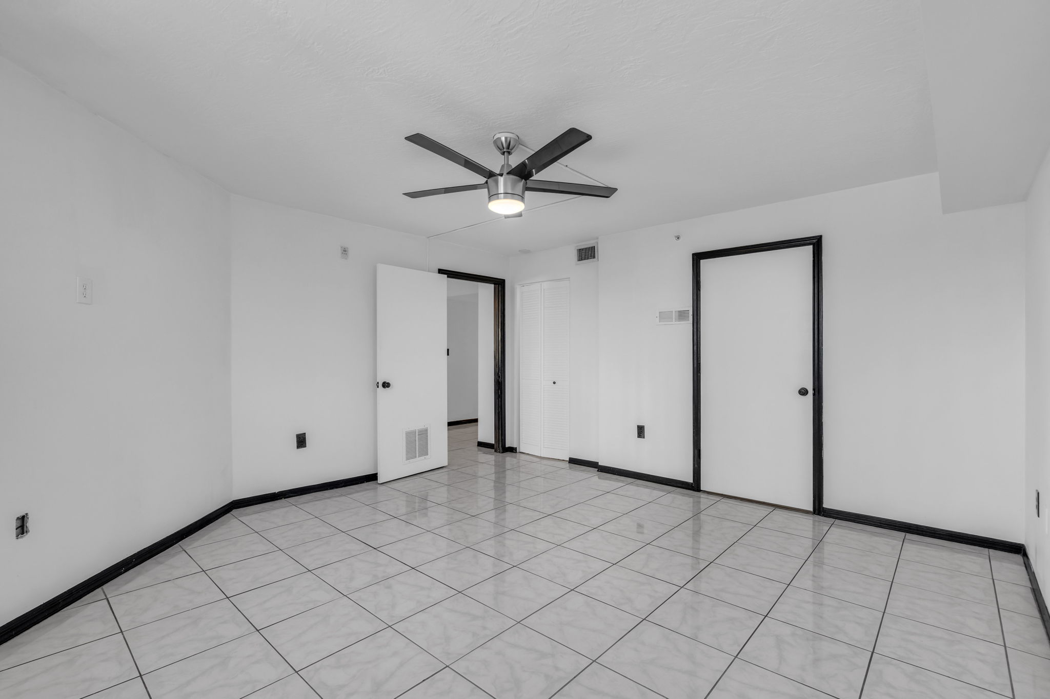 102 SW 6th Avenue Miami FL 33130