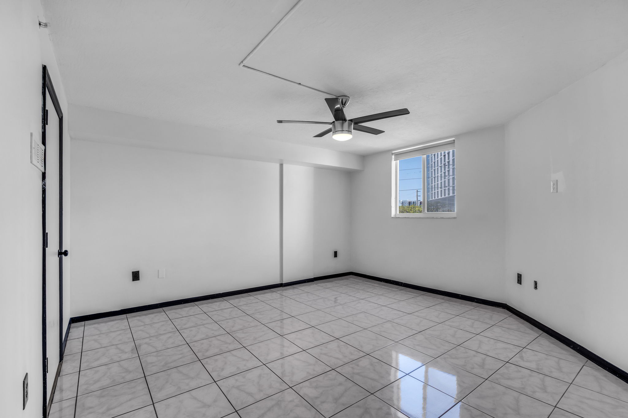 102 SW 6th Avenue Miami FL 33130