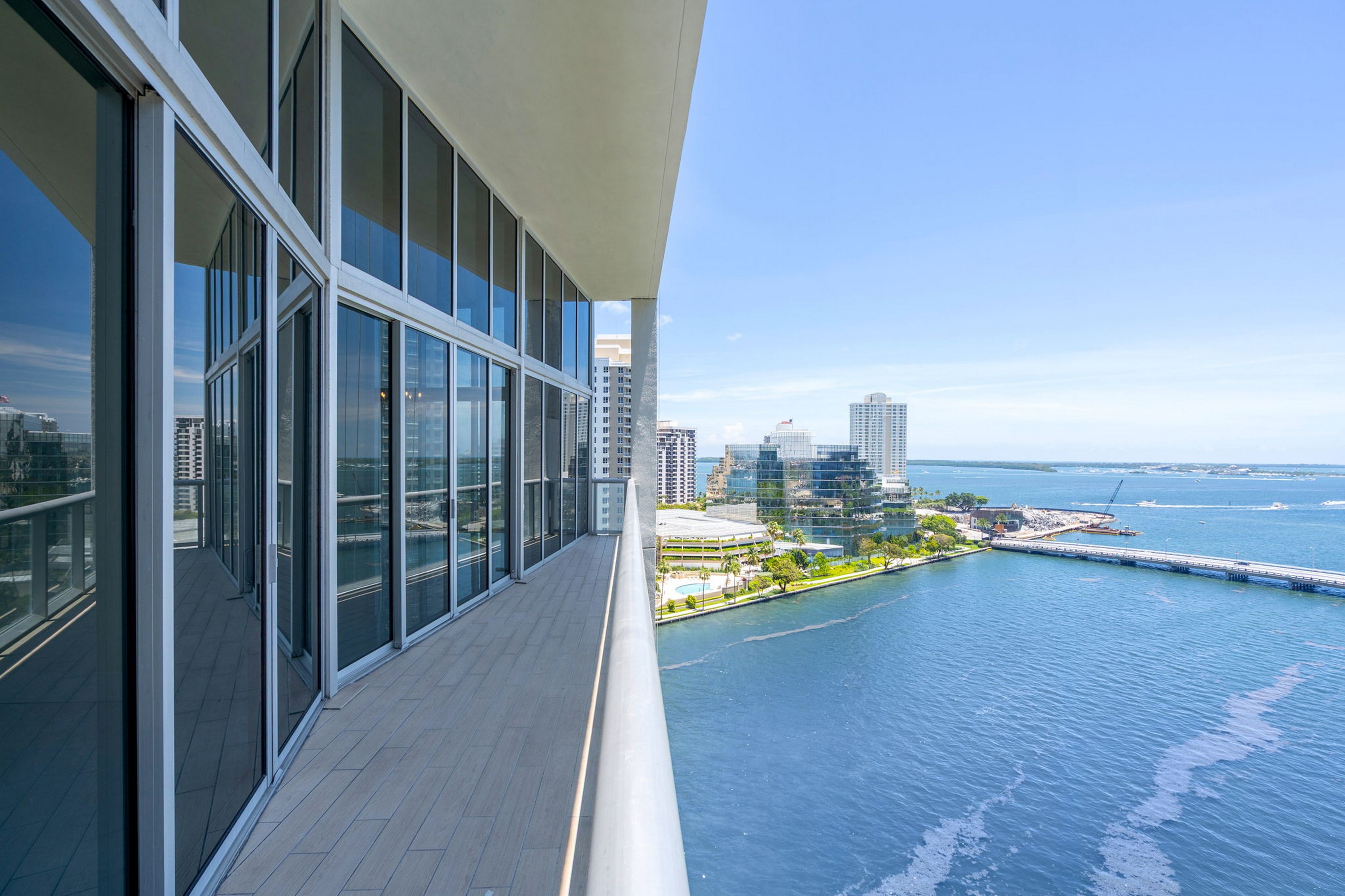 495 Brickell Avenue Miami FL 33131