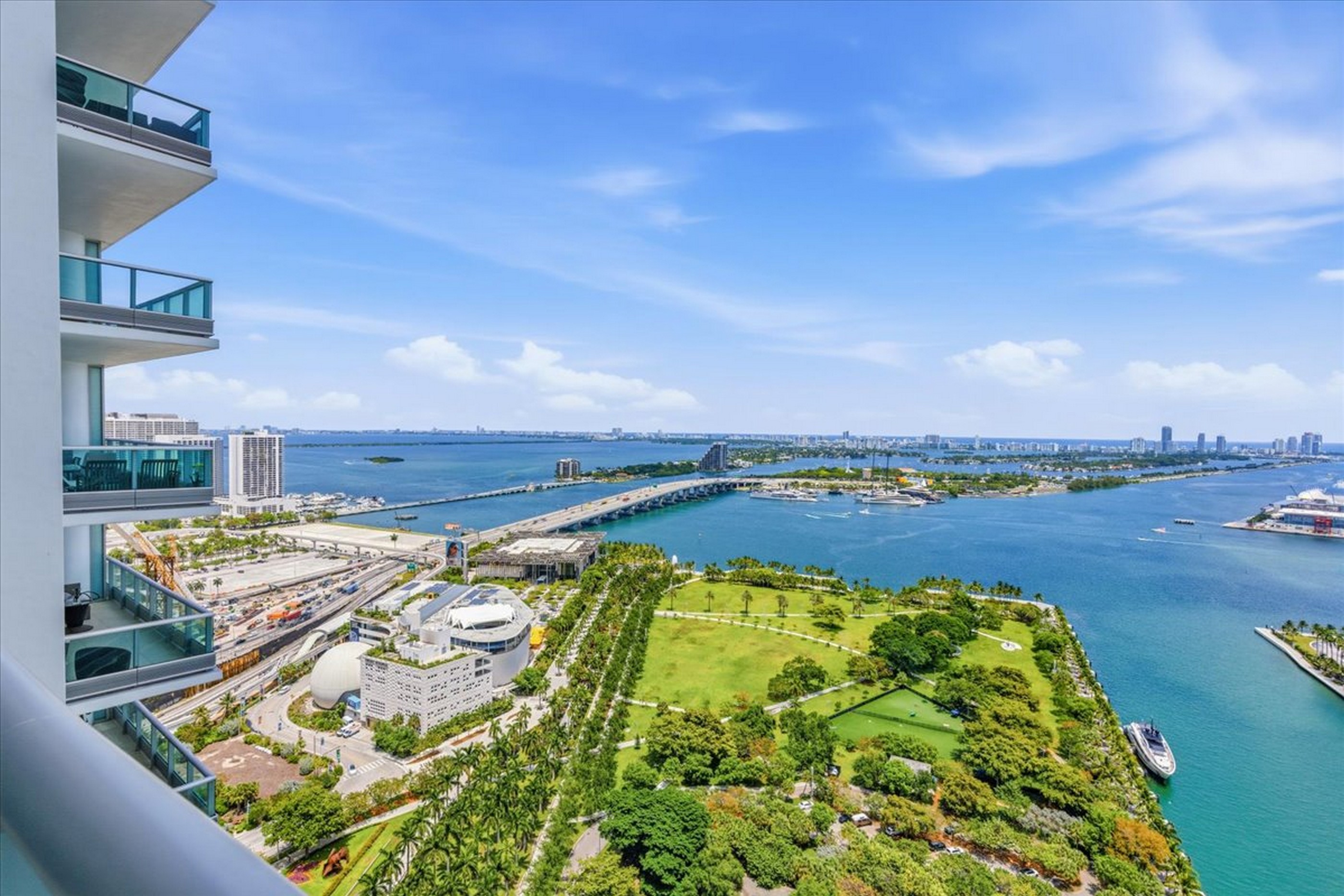 900 Biscayne Boulevard Miami FL 33132
