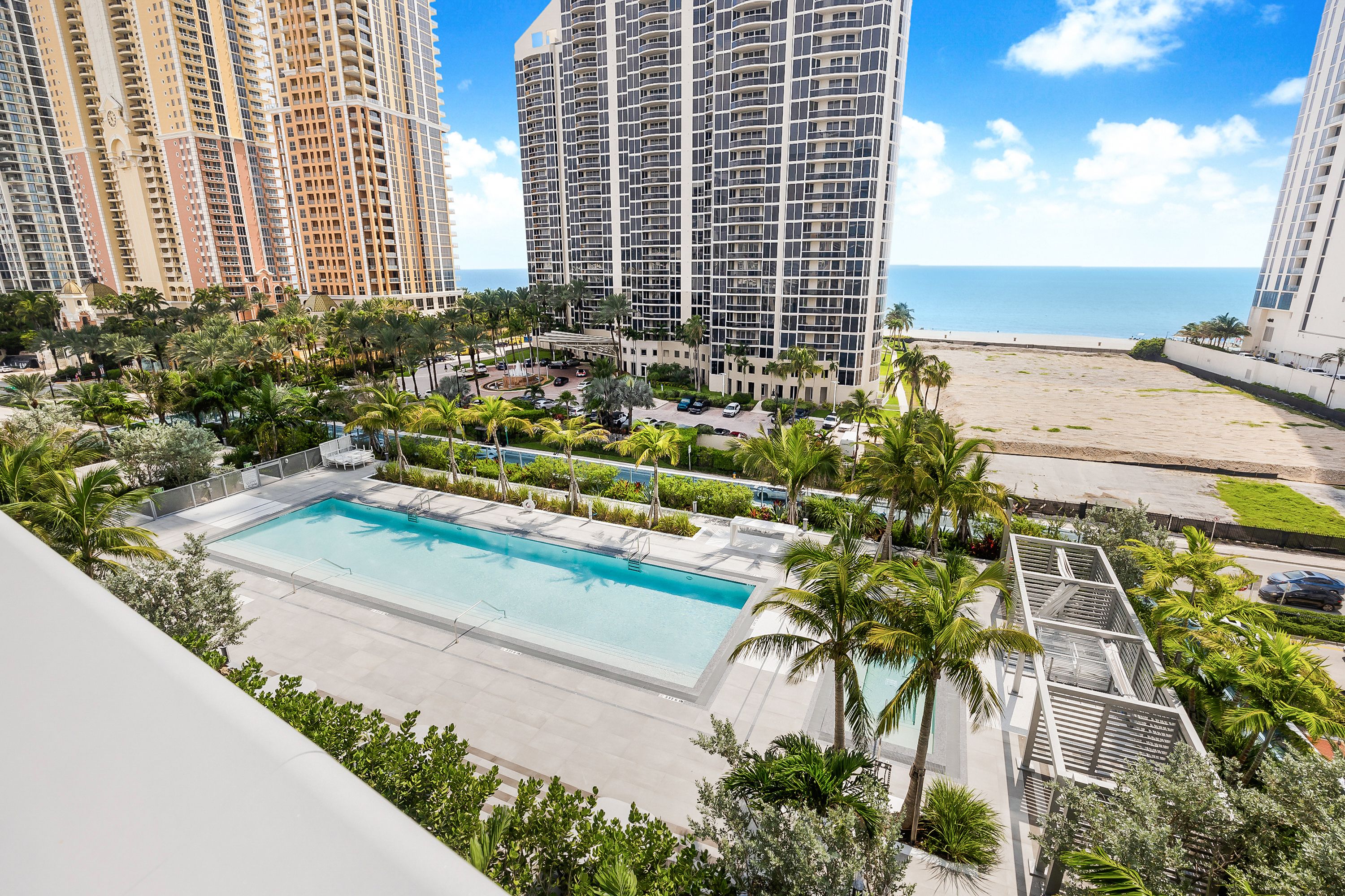 17550 Collins Avenue Sunny Isles Beach FL 33160