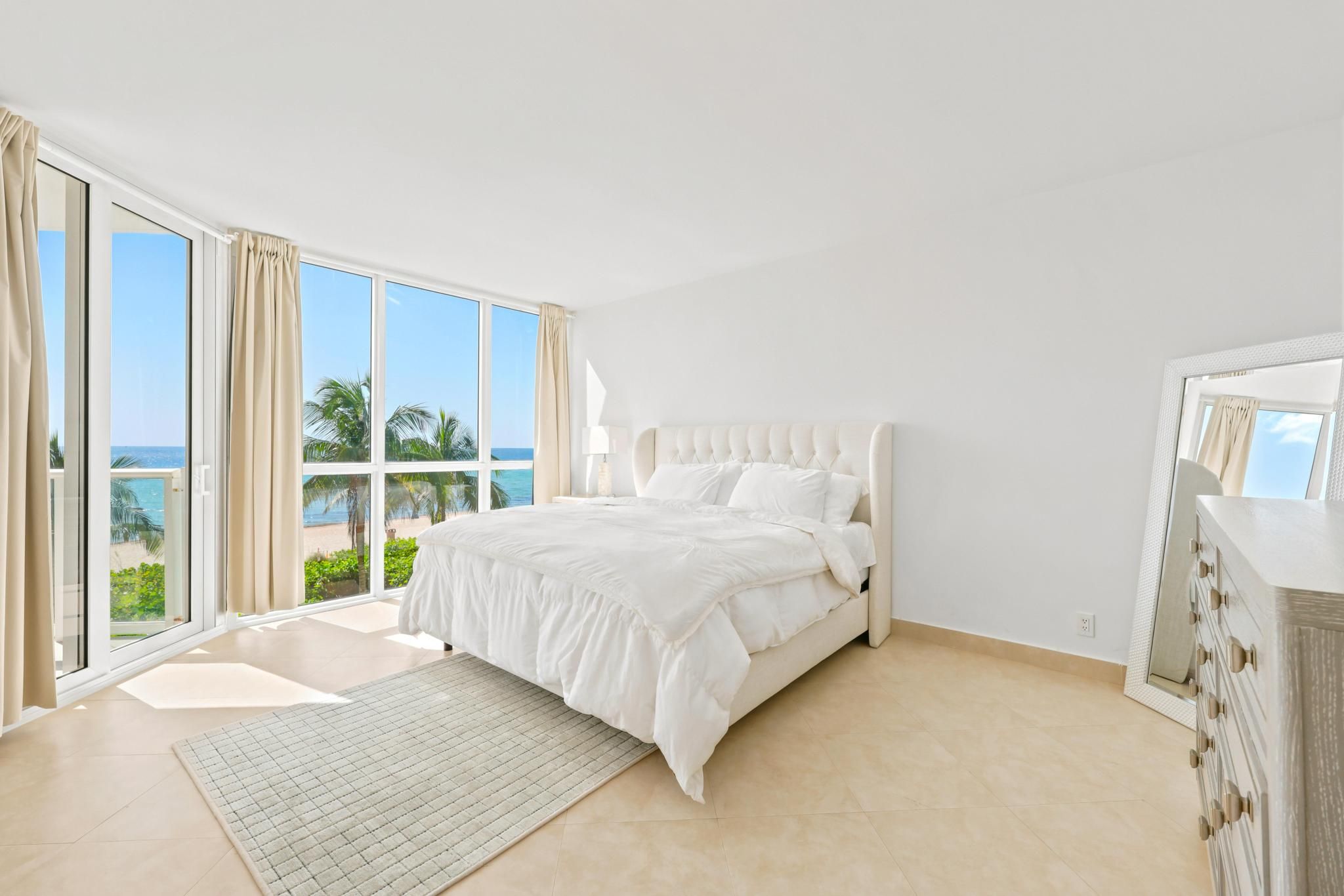 16485 Collins Avenue Sunny Isles Beach FL 33160