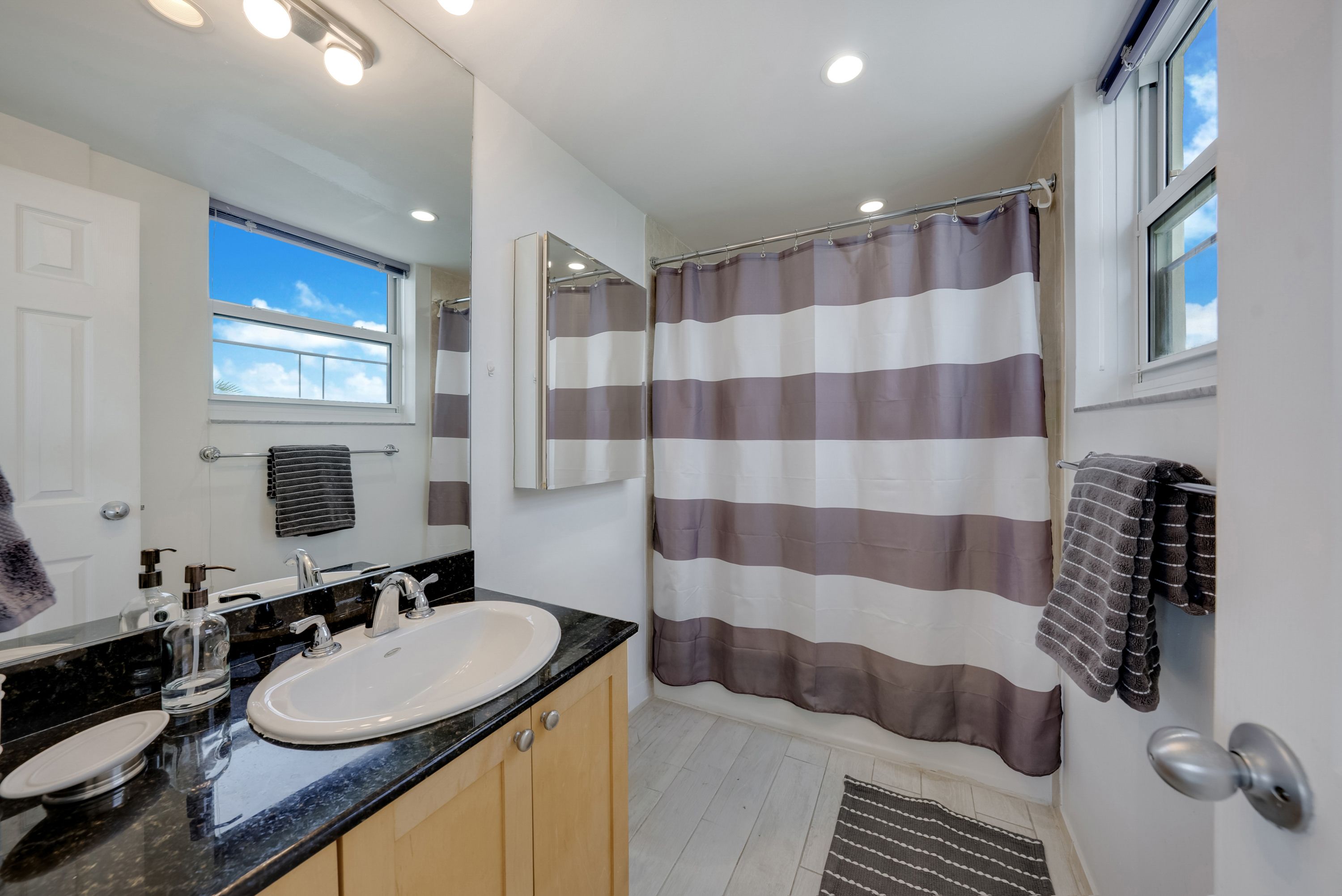 10350 W Bay Harbor Drive Bay Harbor Islands FL 33154