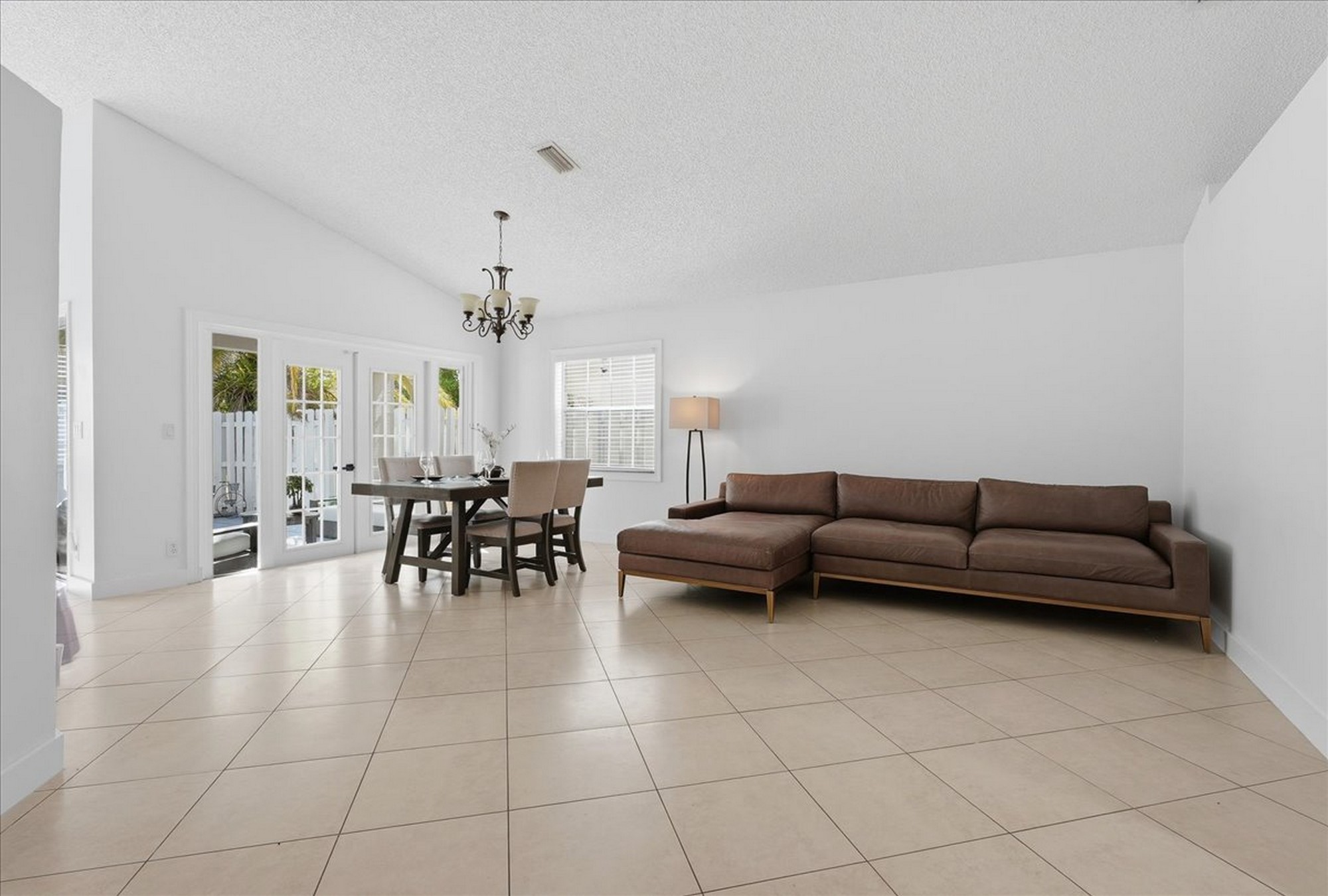 345 Somerset Way Weston FL 33326