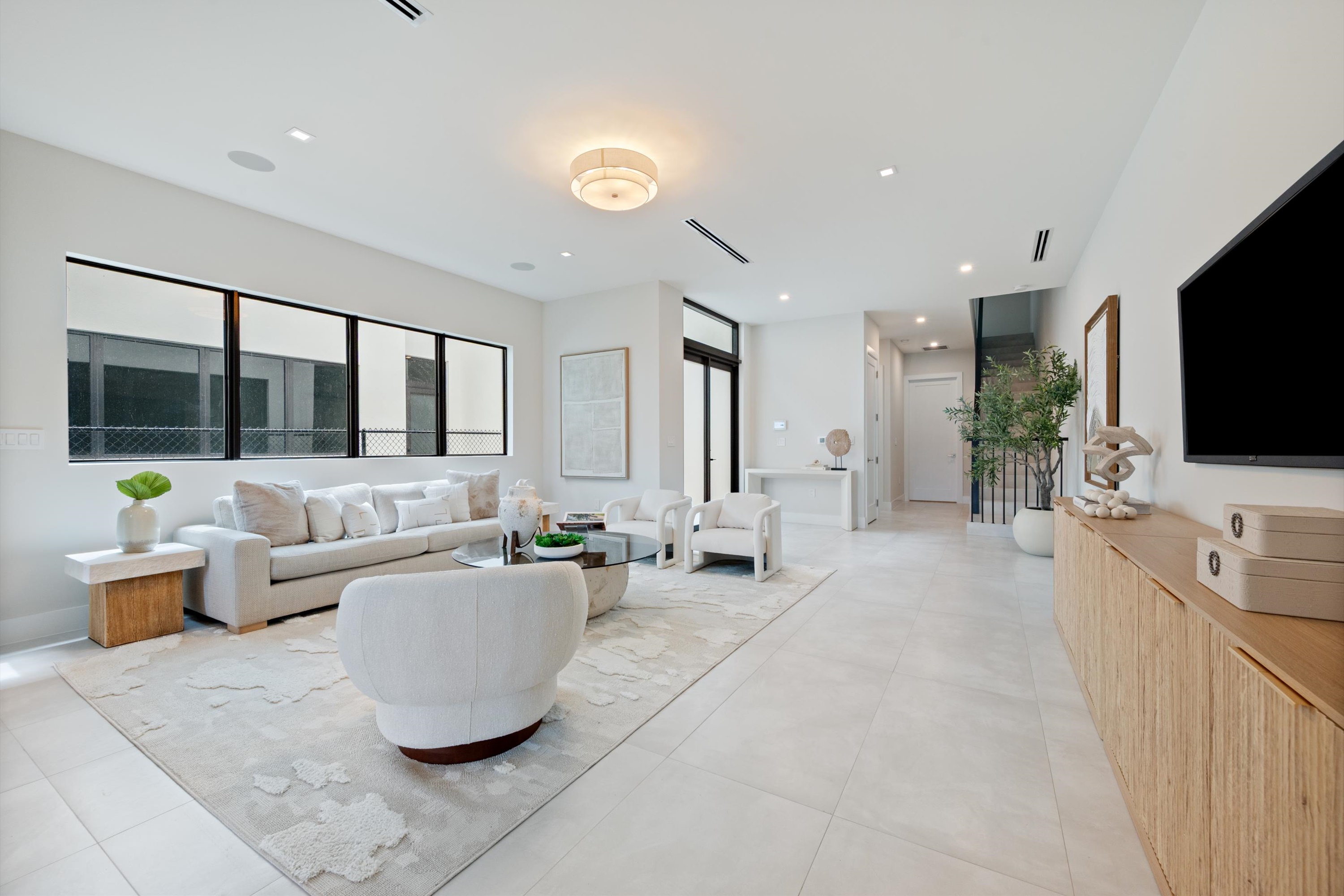 2747 SW 23rd Terrace Miami FL 33145