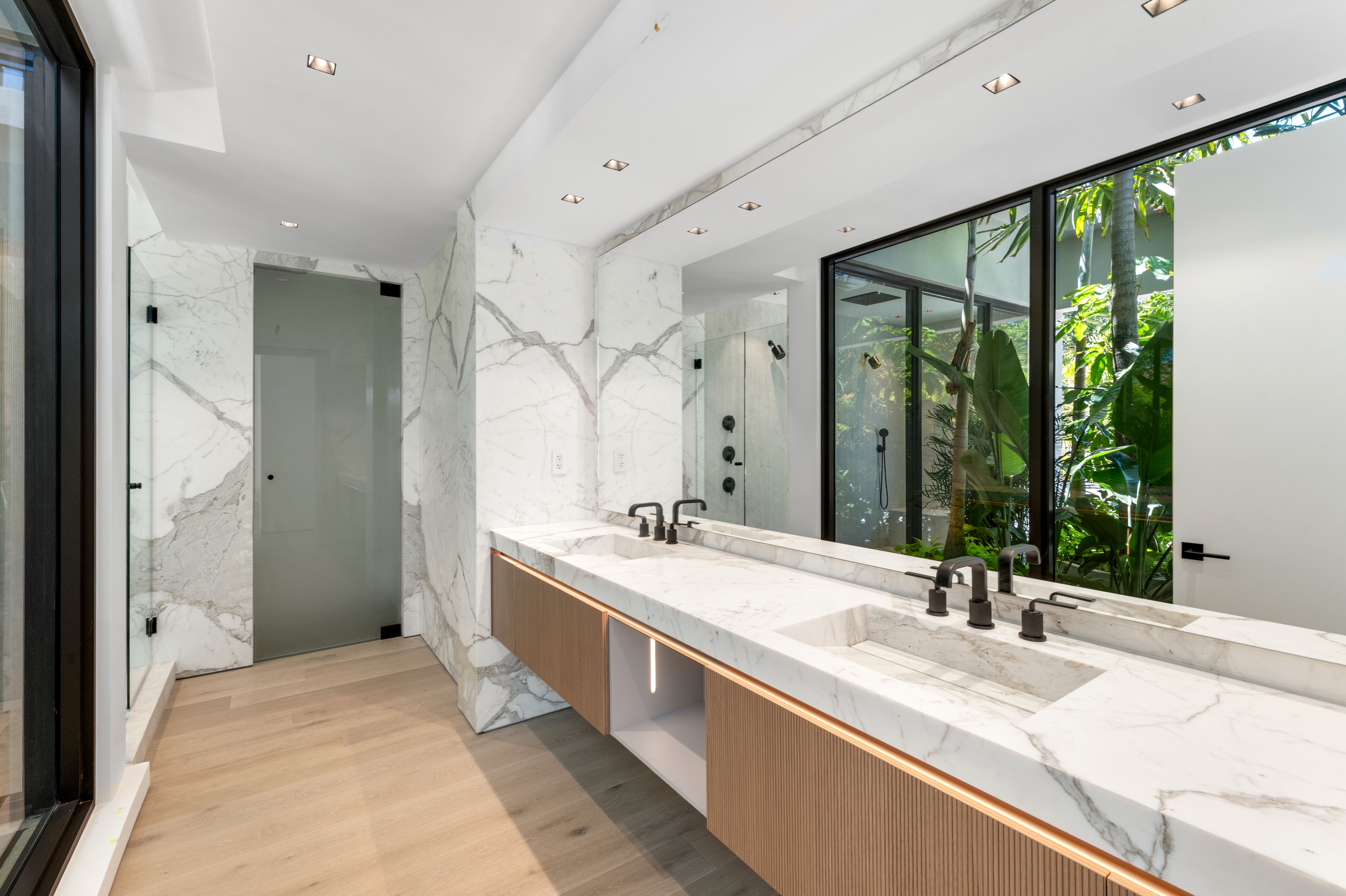 165 Hampton Lane Key Biscayne FL 33149