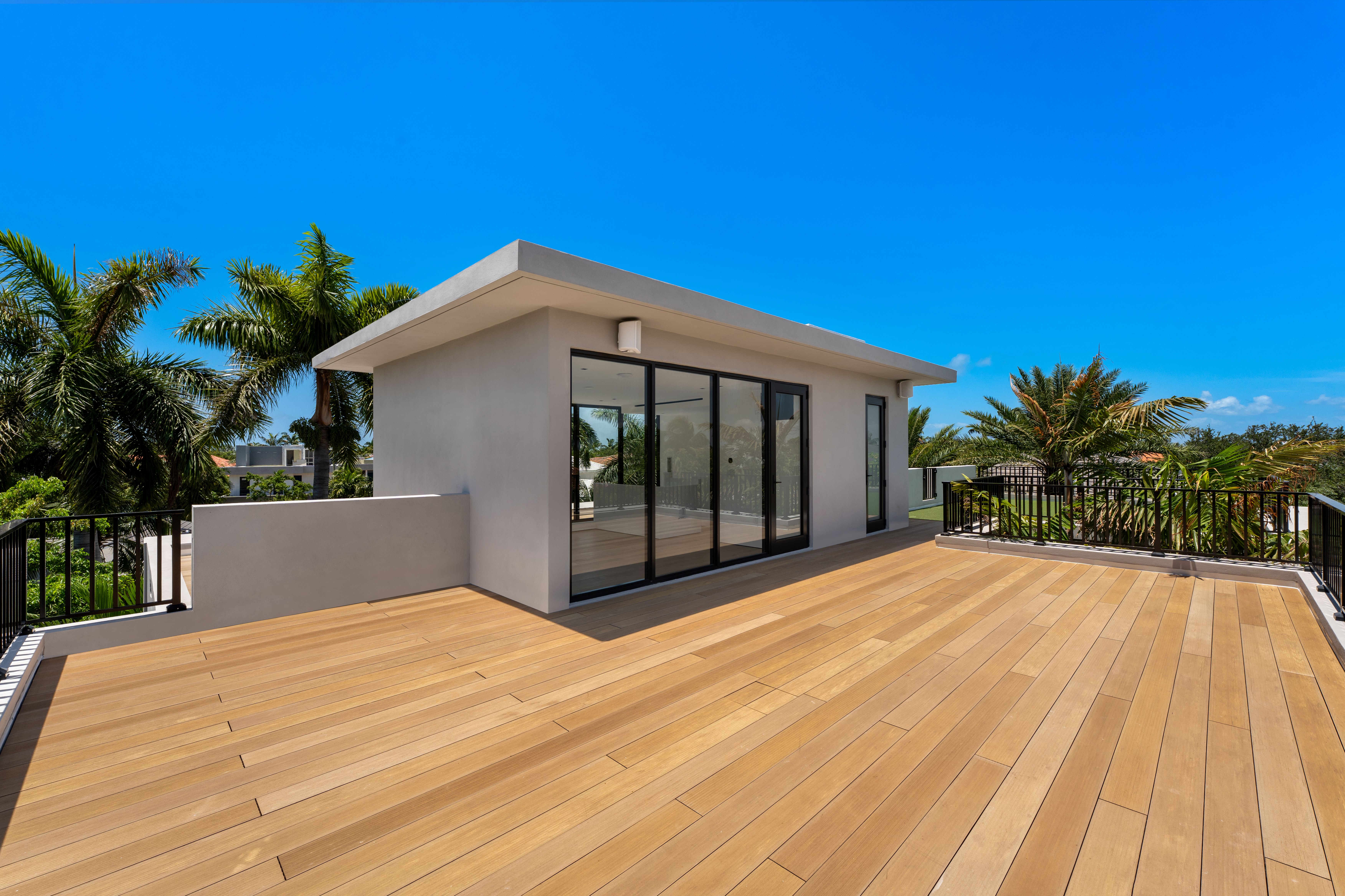 165 Hampton Lane Key Biscayne FL 33149