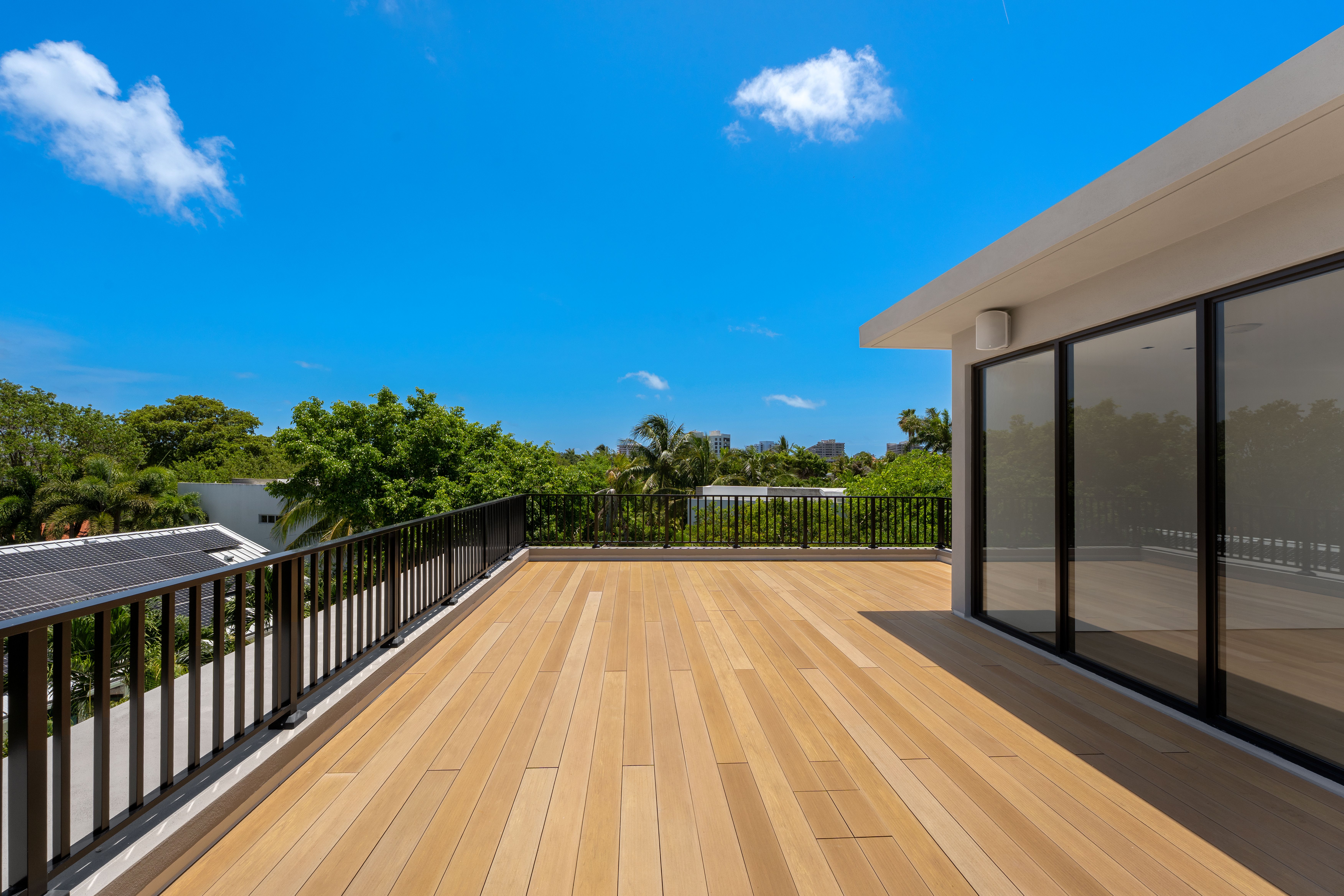 165 Hampton Lane Key Biscayne FL 33149