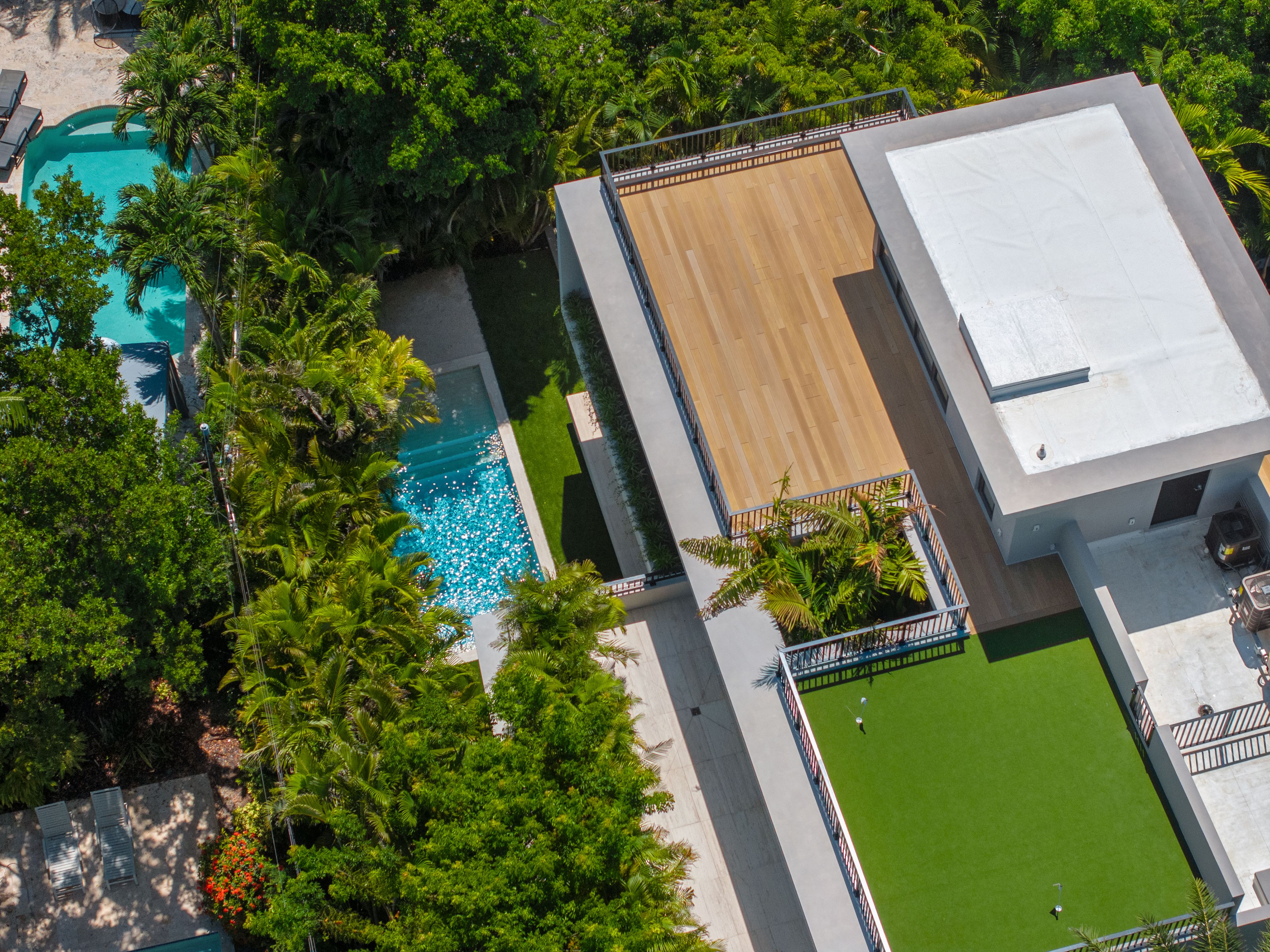 165 Hampton Lane Key Biscayne FL 33149