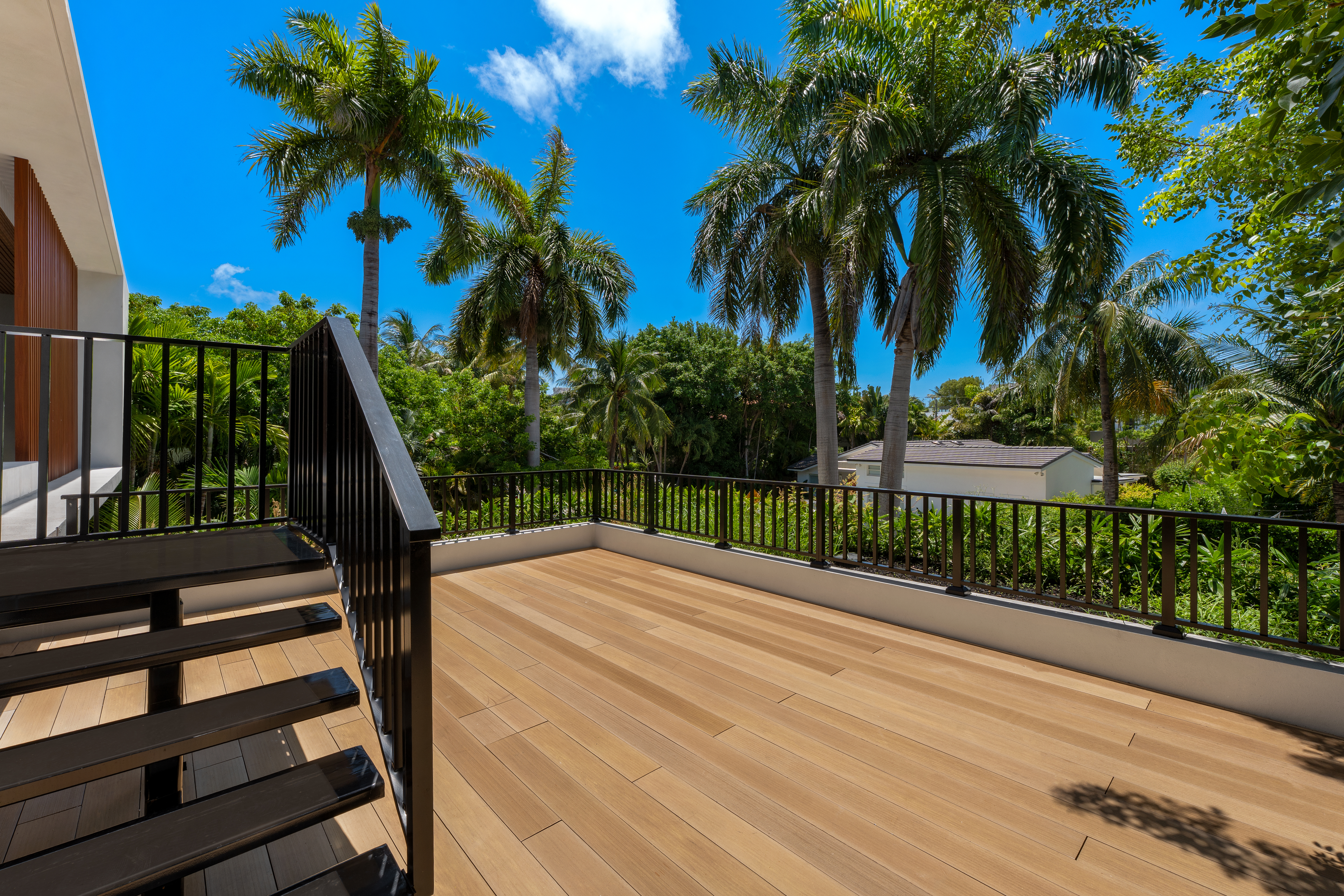 165 Hampton Lane Key Biscayne FL 33149