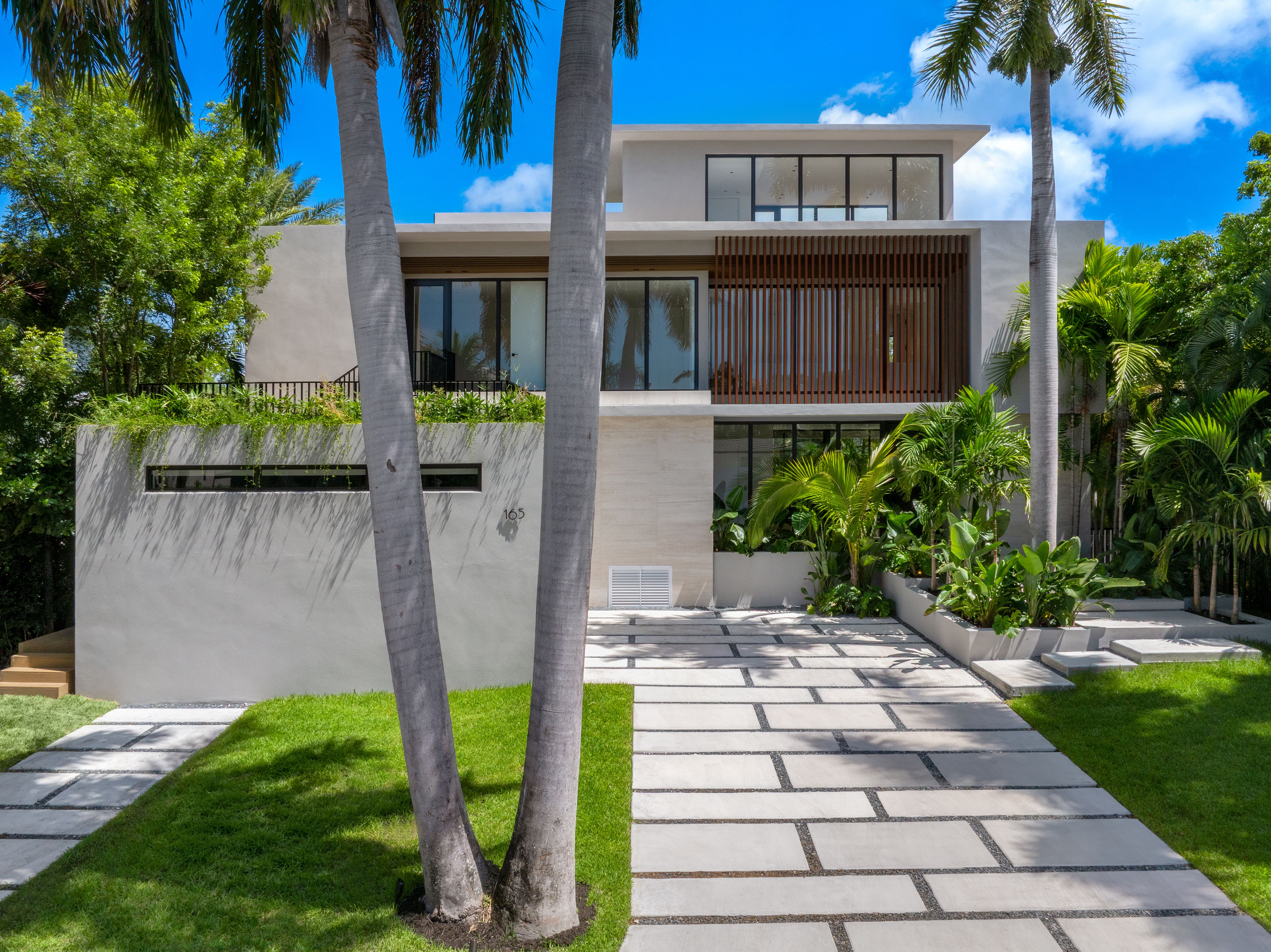 165 Hampton Lane Key Biscayne FL 33149