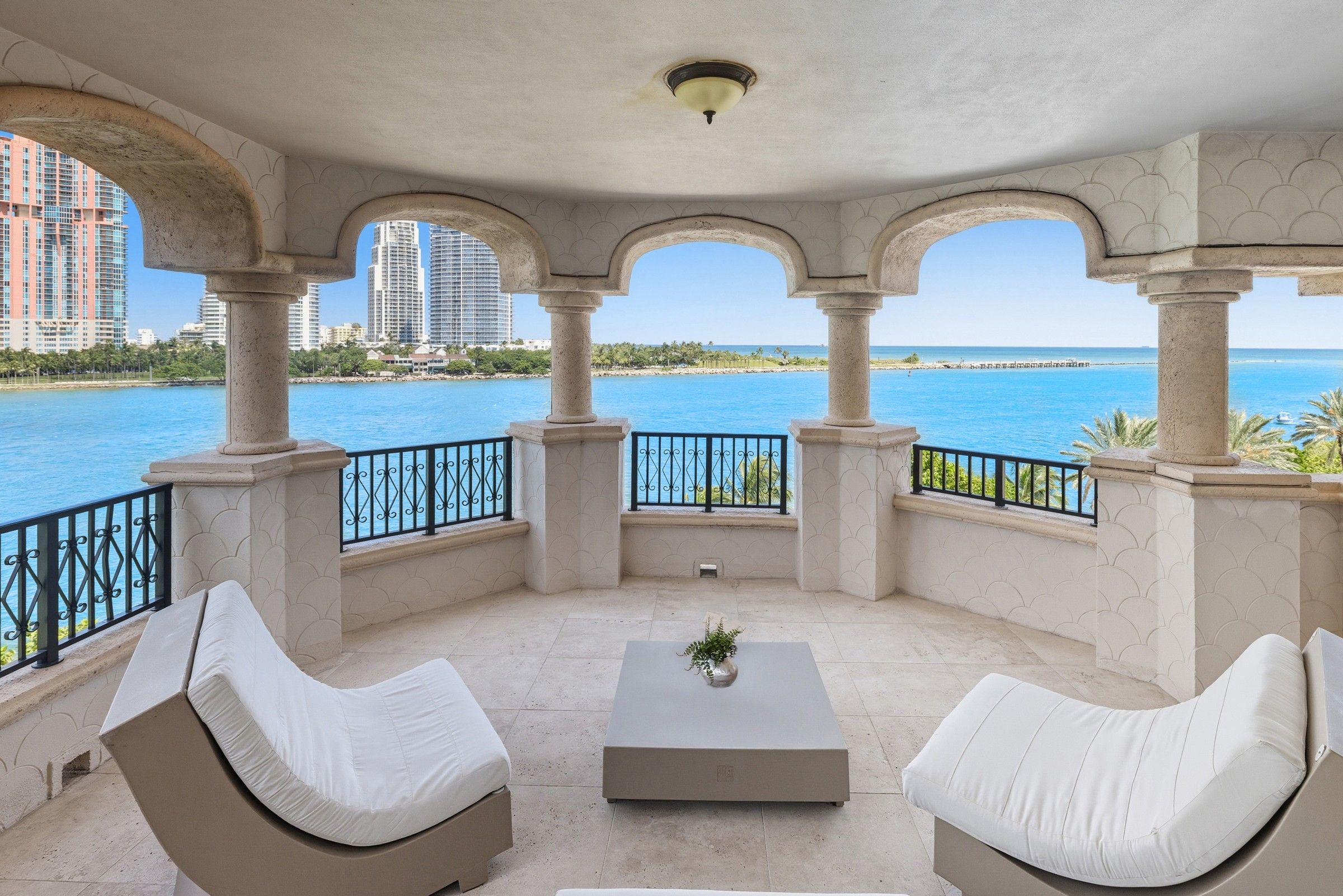 7141 Fisher Island Drive Miami Beach FL 33109