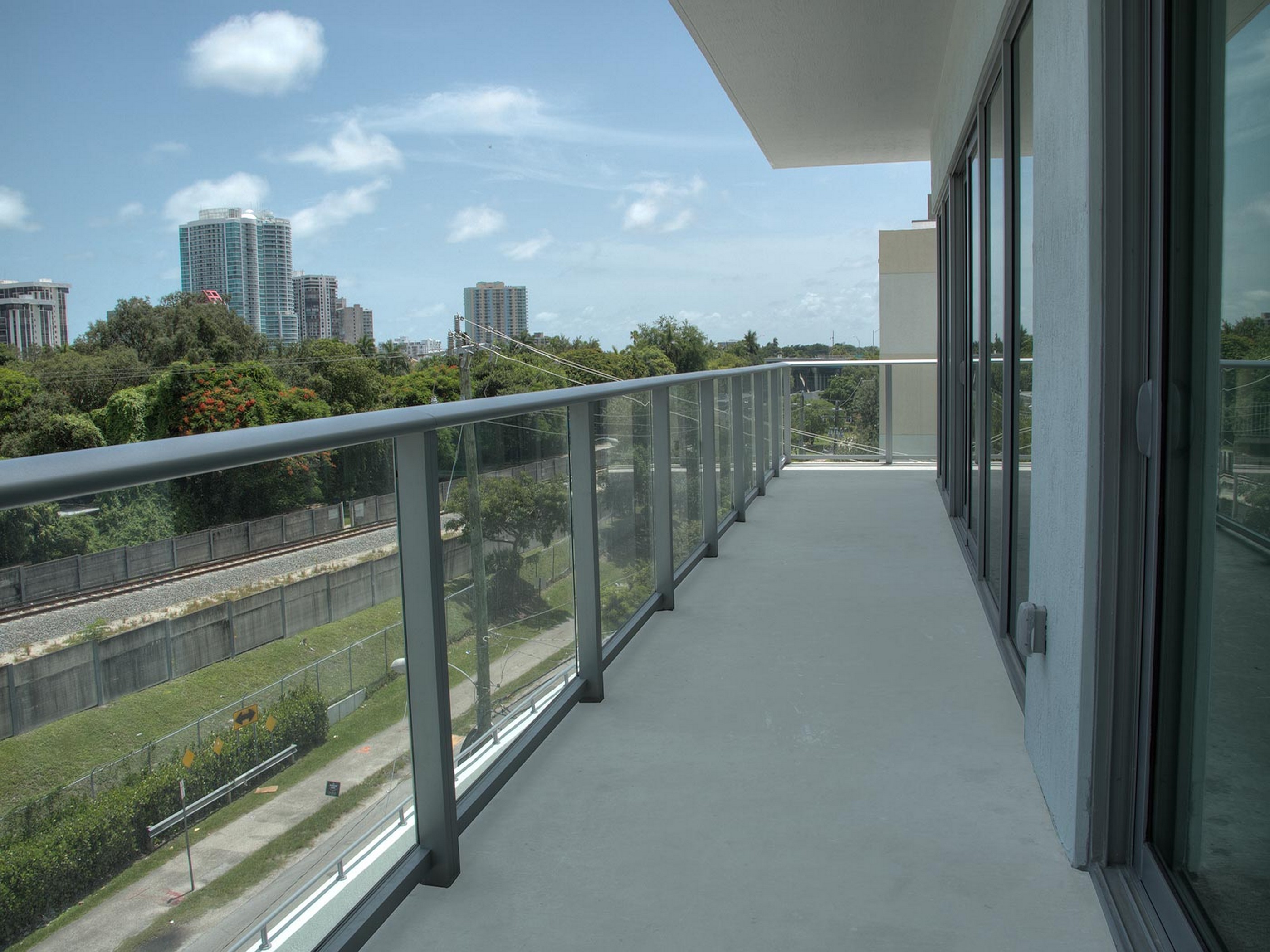 1600 SW 1st Avenue Miami FL 33129