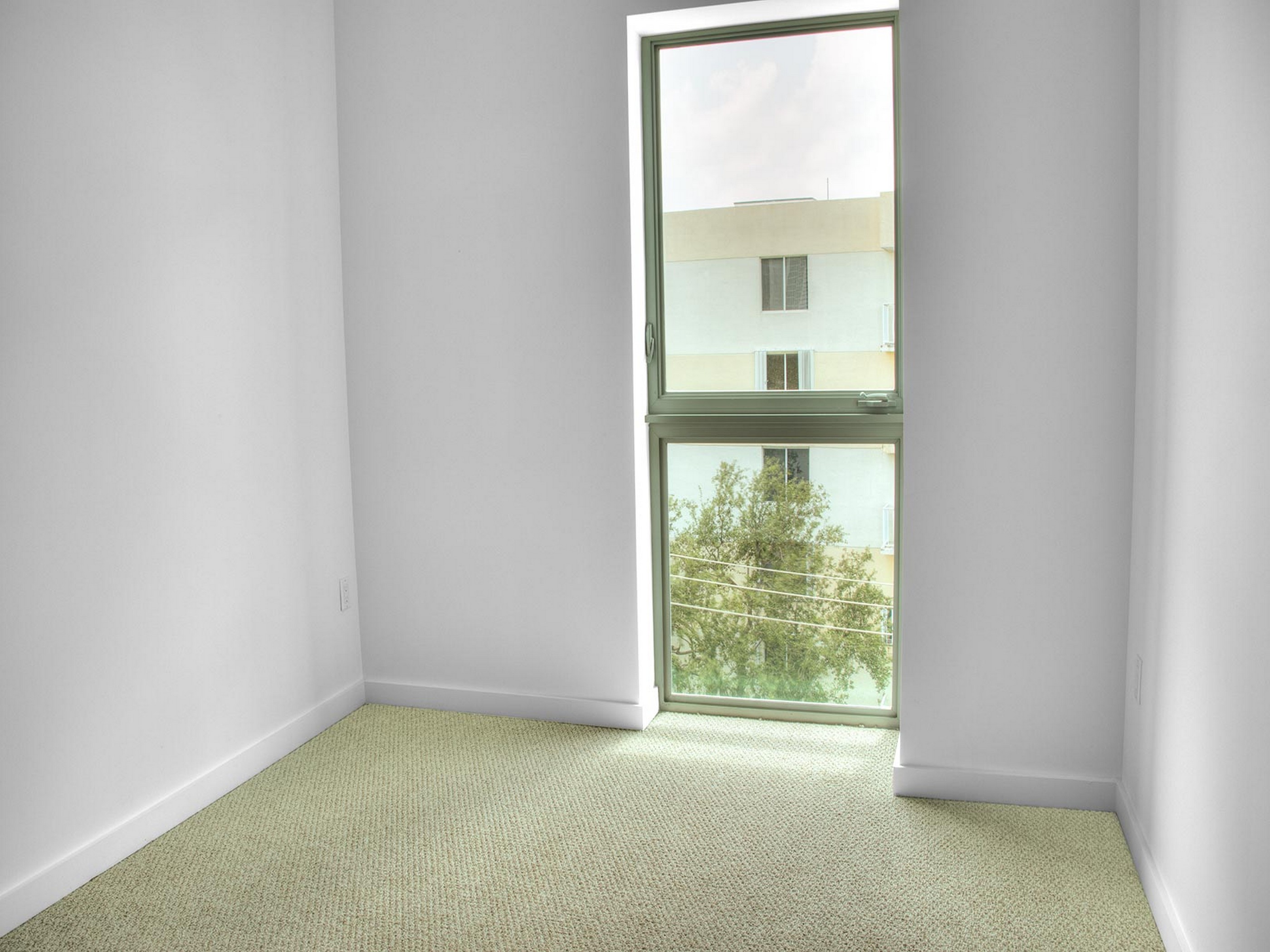 1600 SW 1st Avenue Miami FL 33129