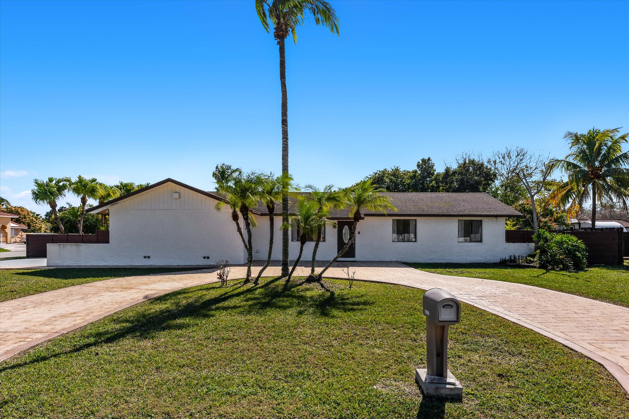 12900 SW 189th Street Miami FL 33177