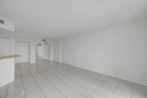 1900 Sunset Harbour Drive #707 Miami Beach FL 33139