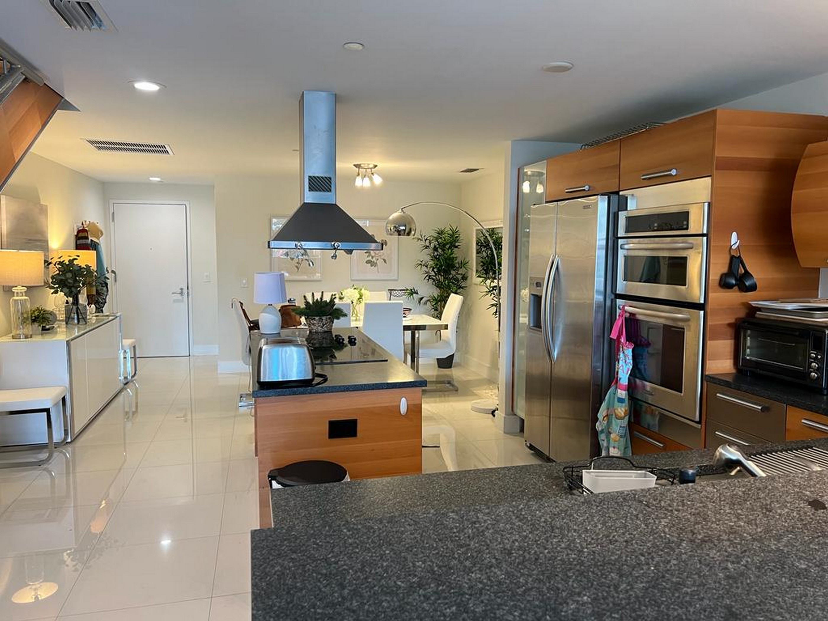 2950 NE 188th Street Aventura FL 33180