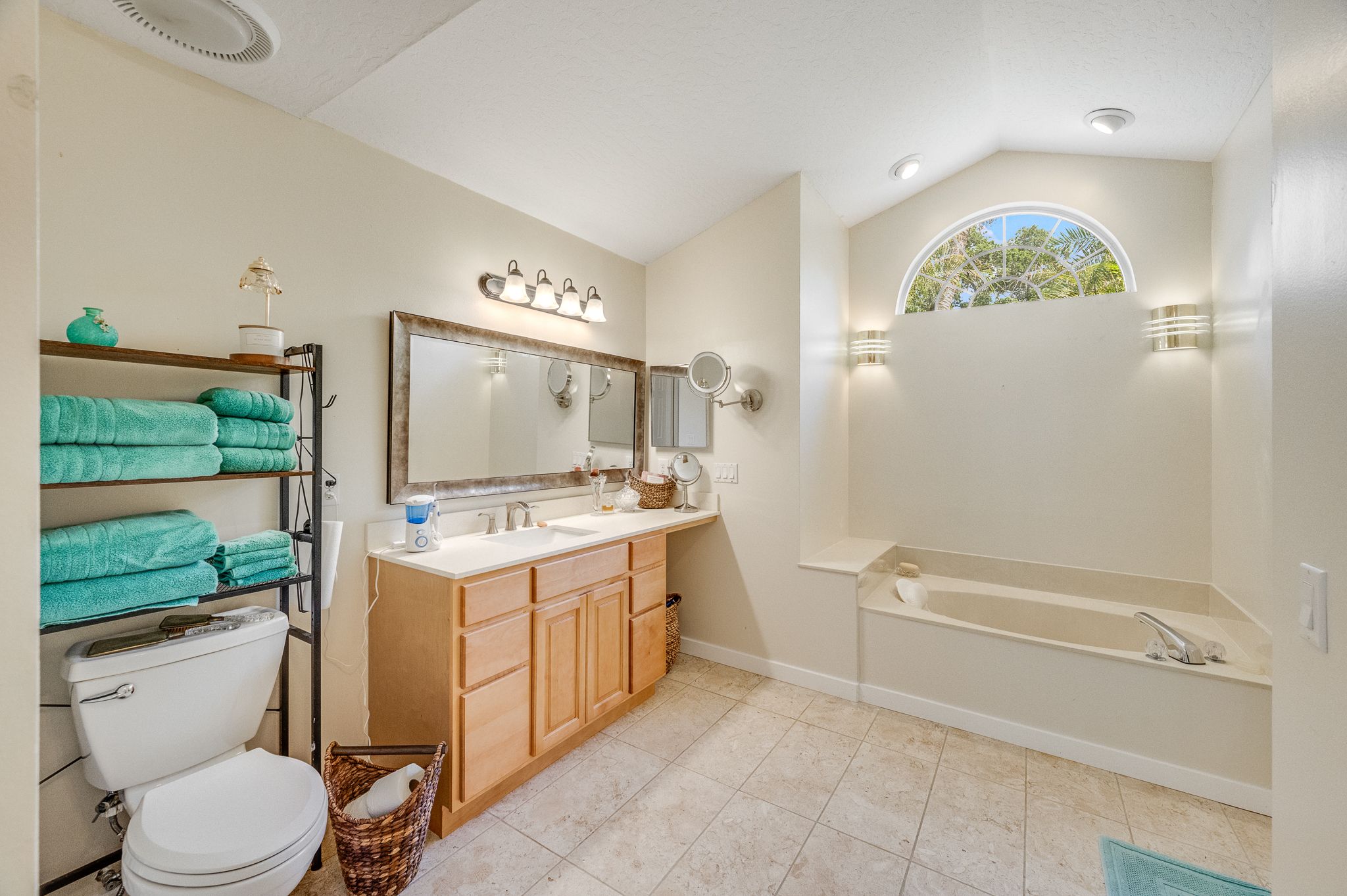 1875 Hammock Estate Lane Melbourne FL 32934