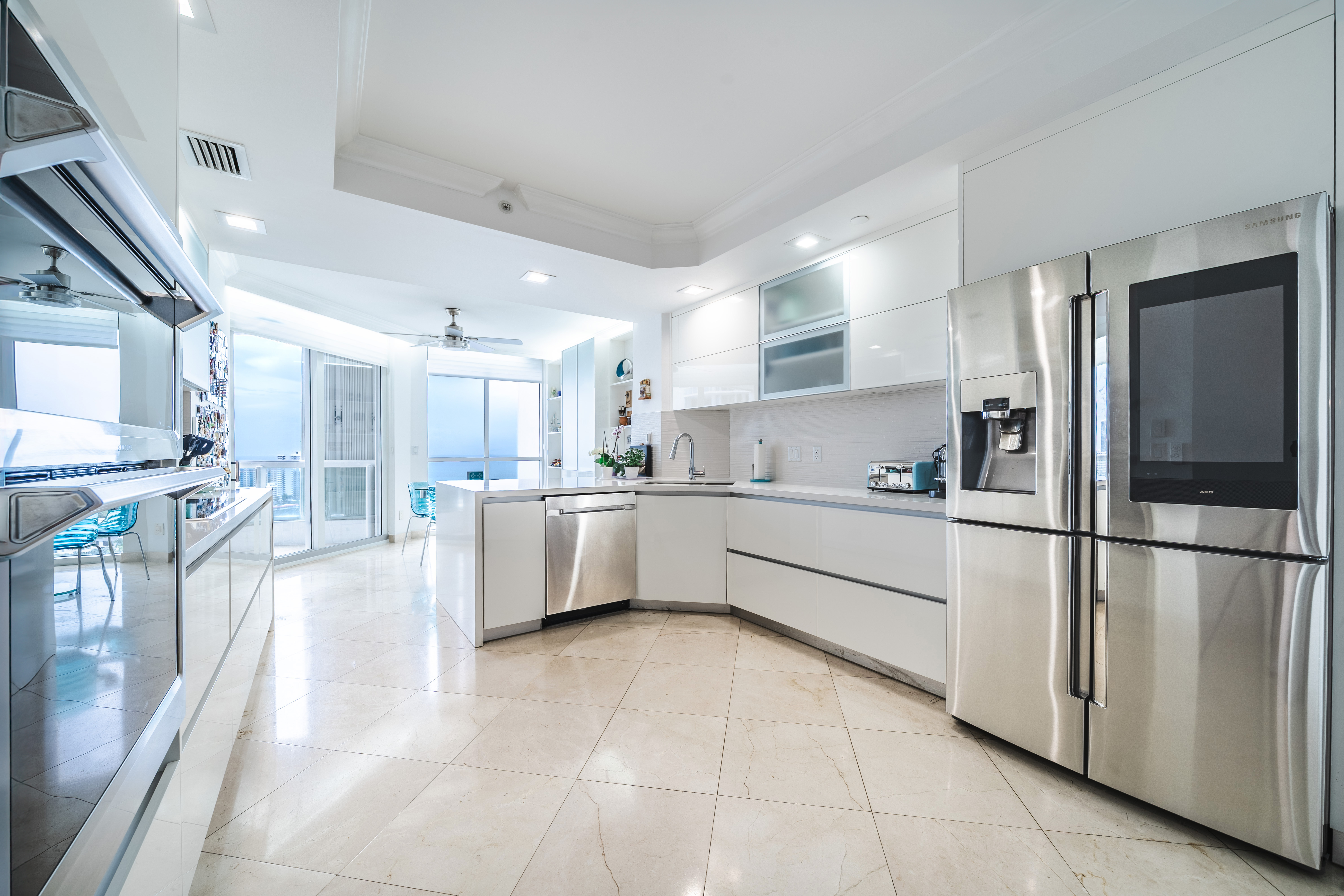 21050 Point Place Aventura FL 33180