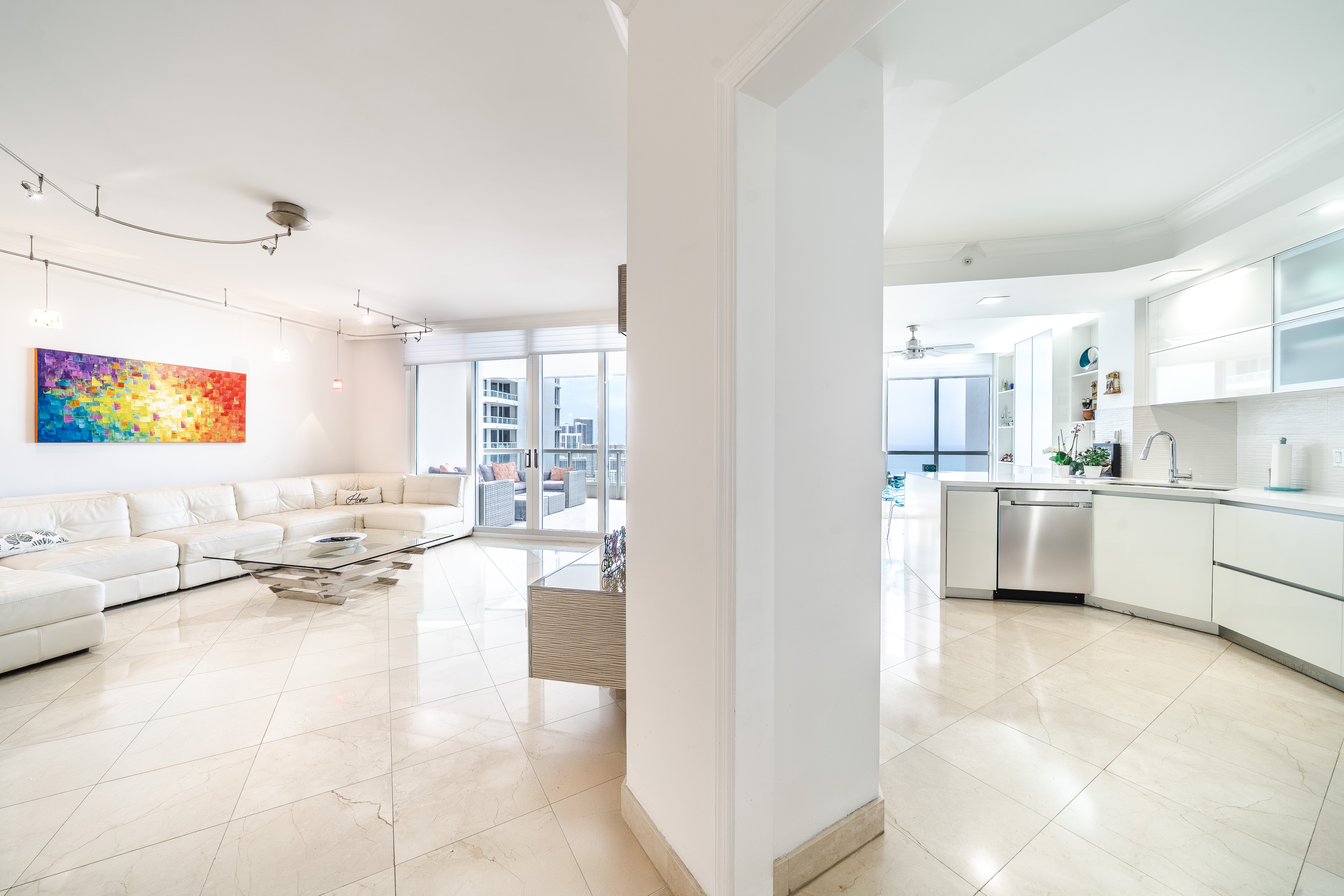 21050 Point Place Aventura FL 33180