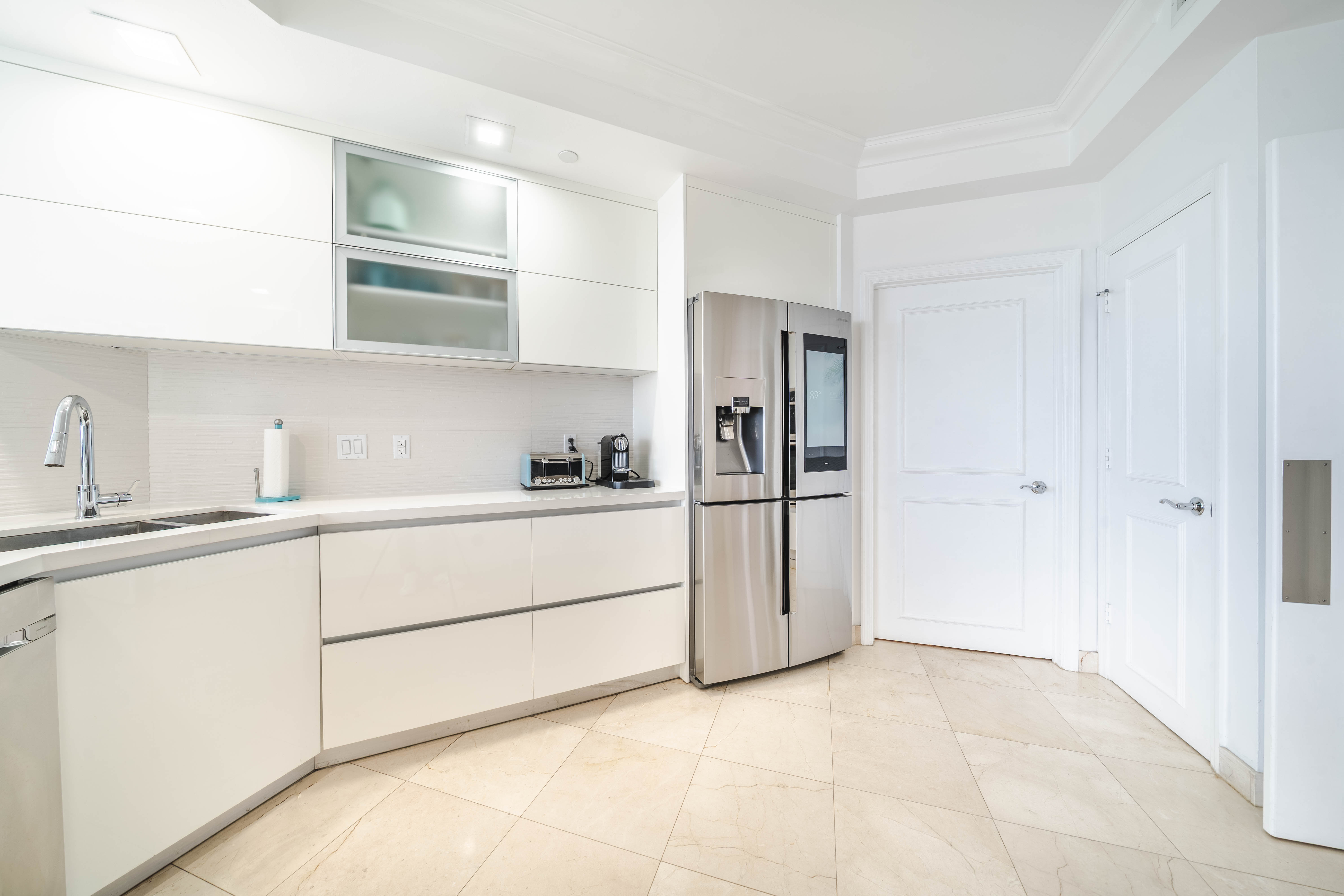 21050 Point Place Aventura FL 33180
