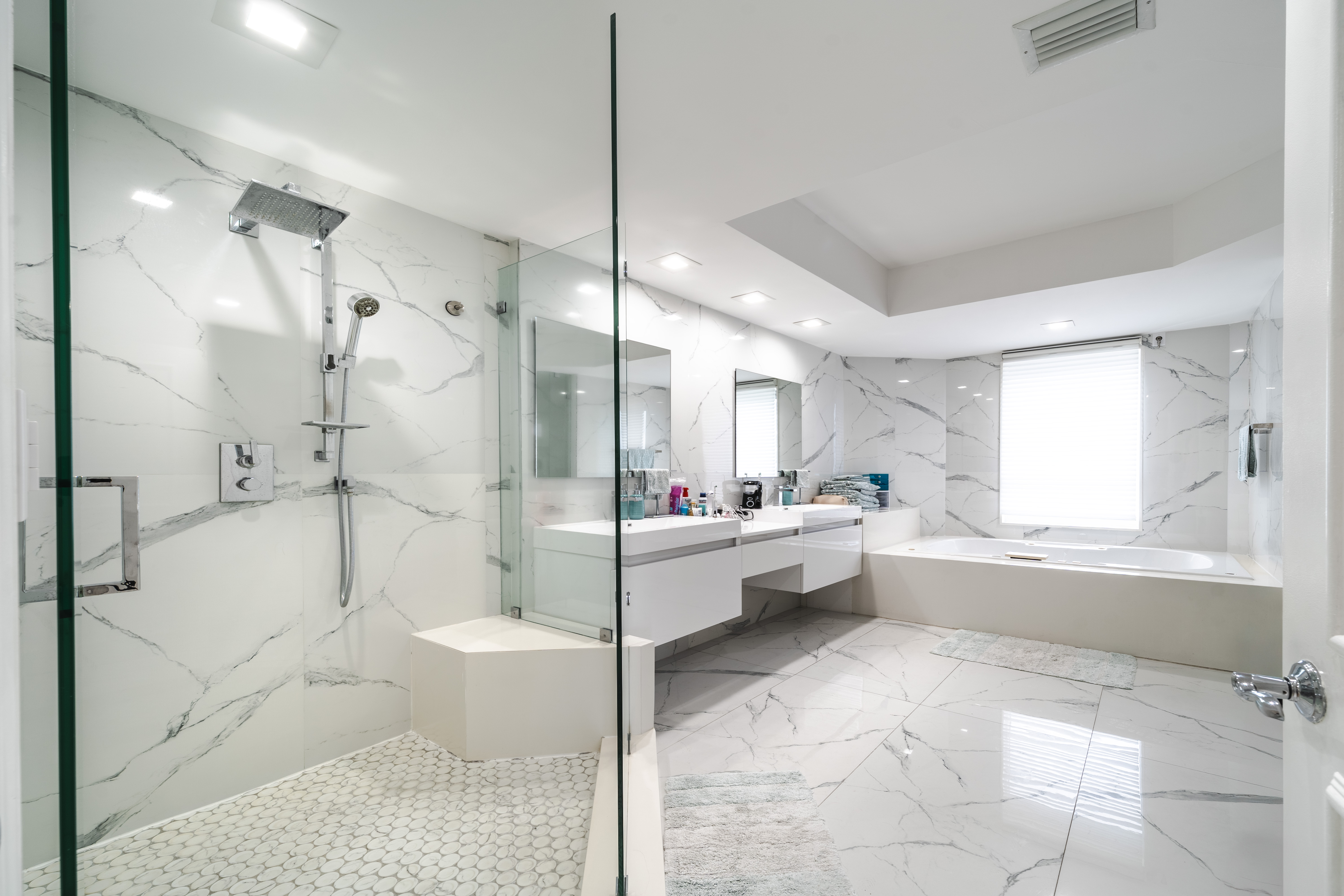 21050 Point Place Aventura FL 33180