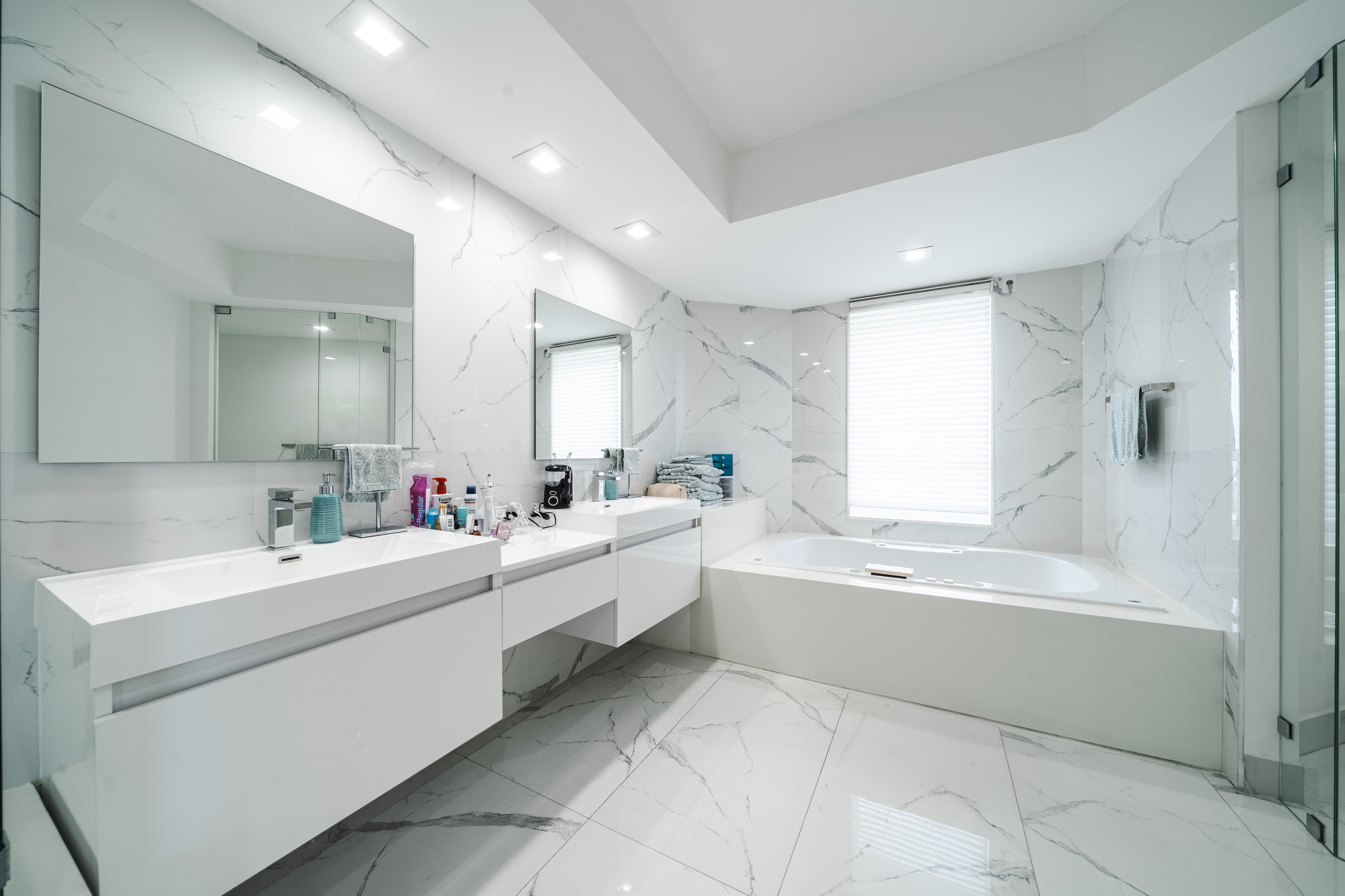 21050 Point Place Aventura FL 33180