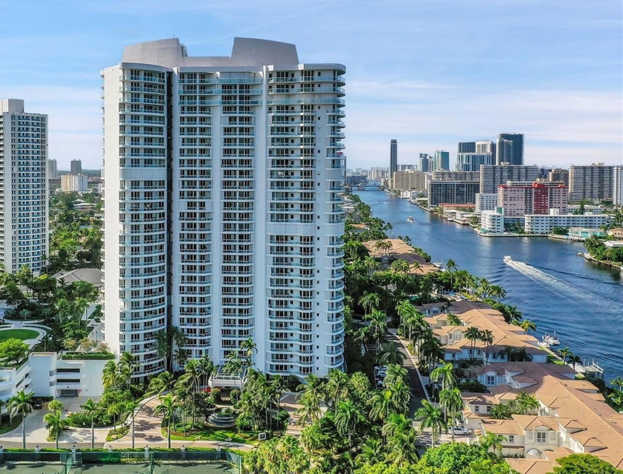 21050 Point Place Aventura FL 33180