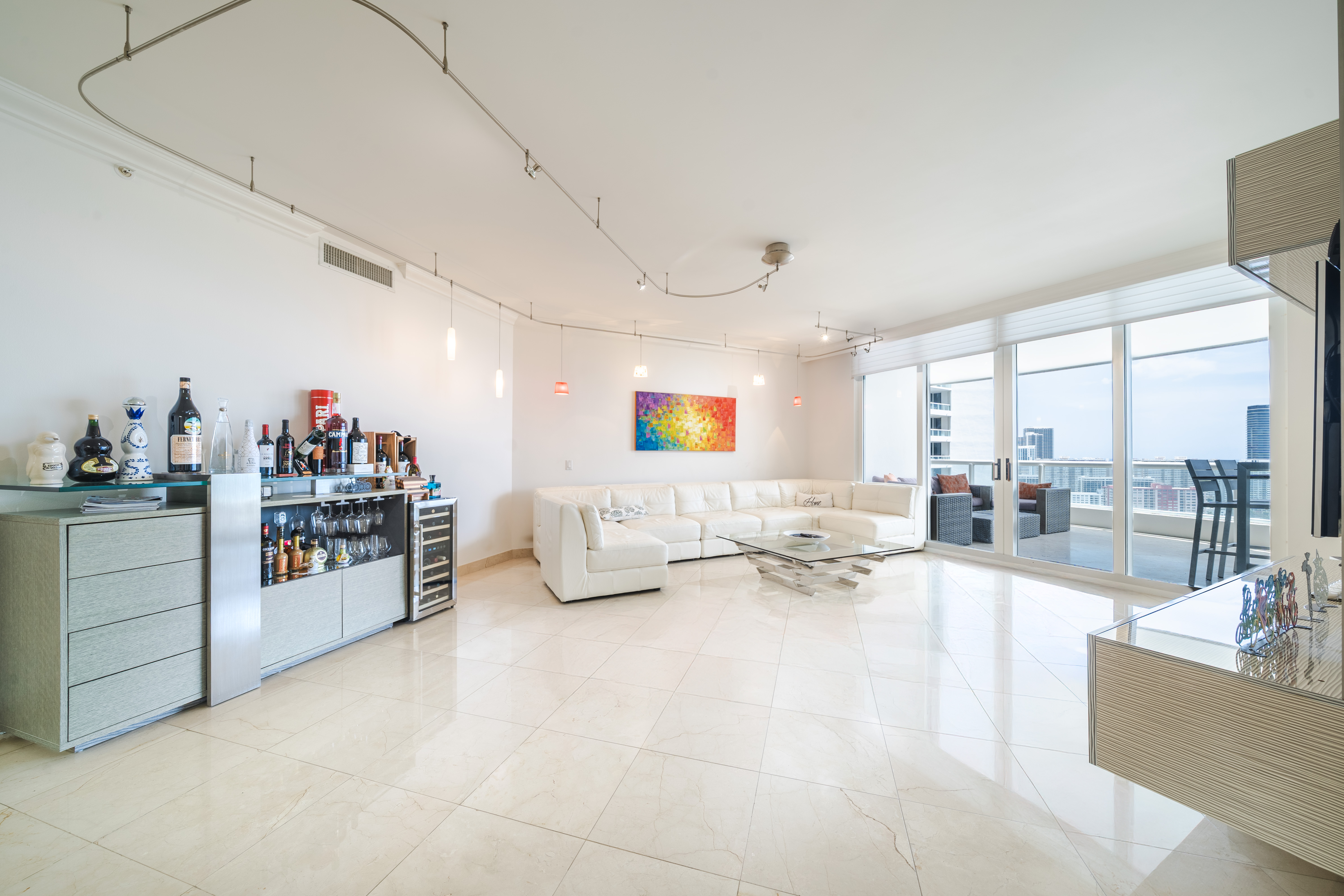 21050 Point Place Aventura FL 33180