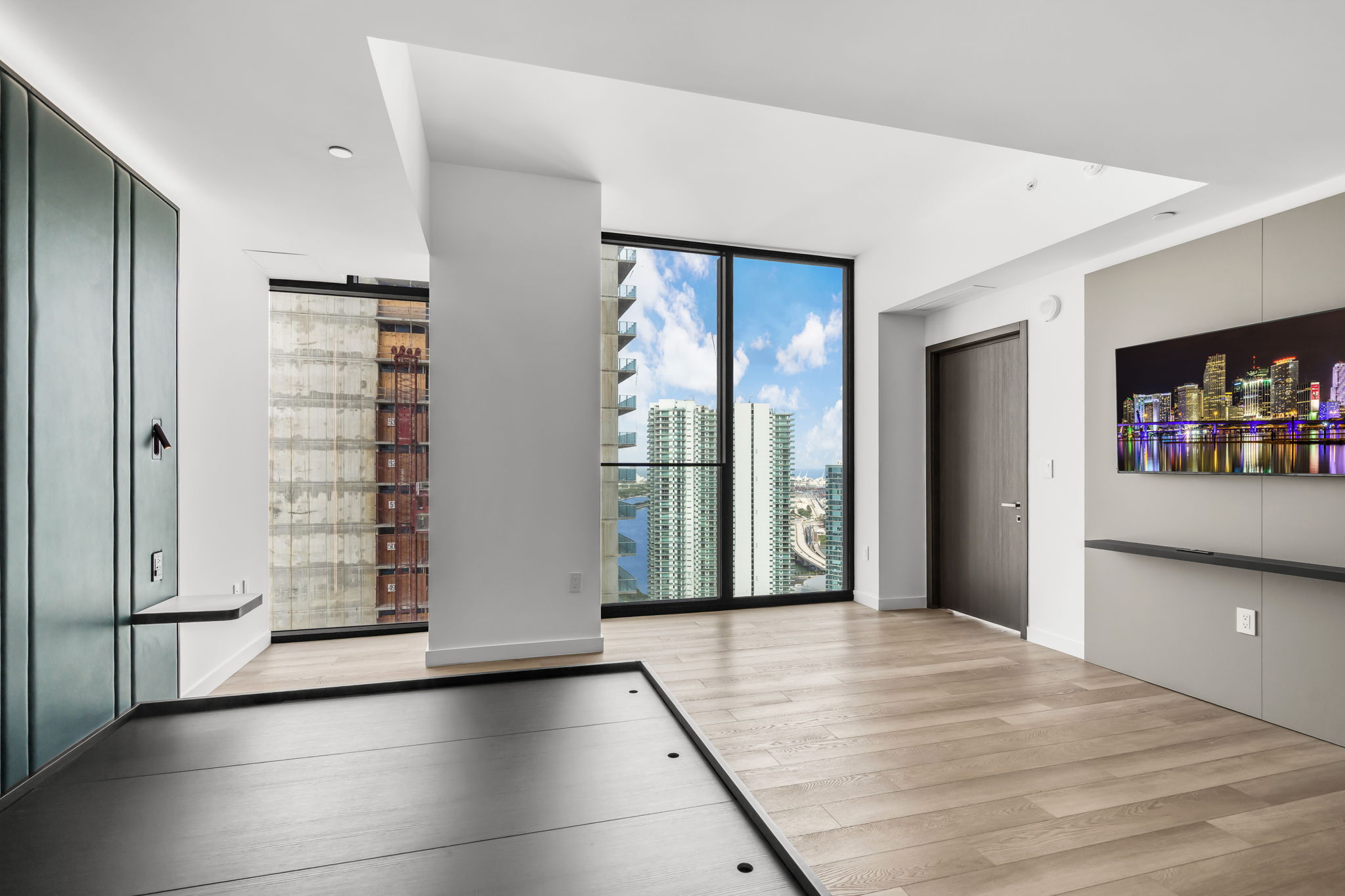 20 NE 11th Street Miami FL 33132