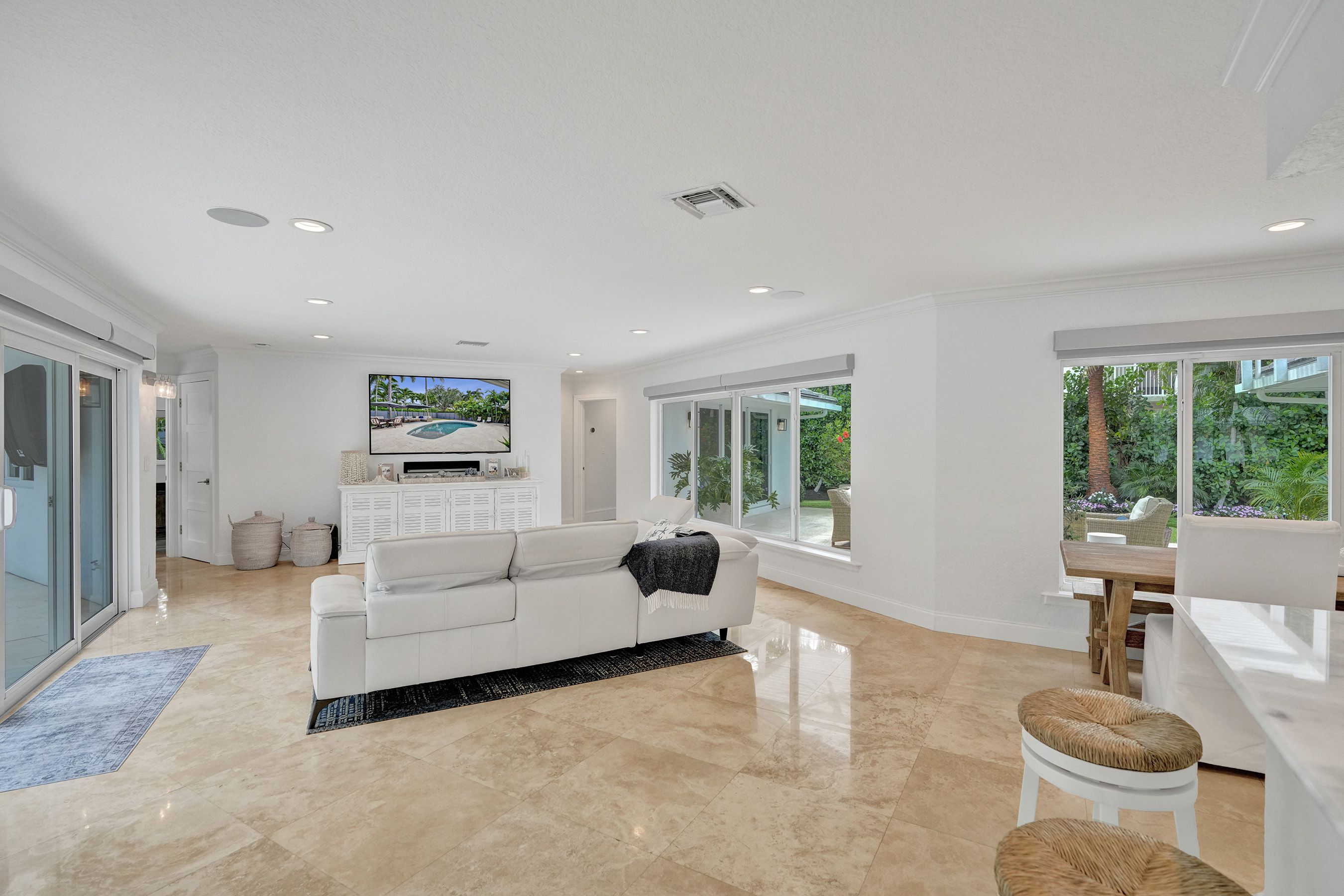 2701 NE 30th Street Fort Lauderdale FL 33306