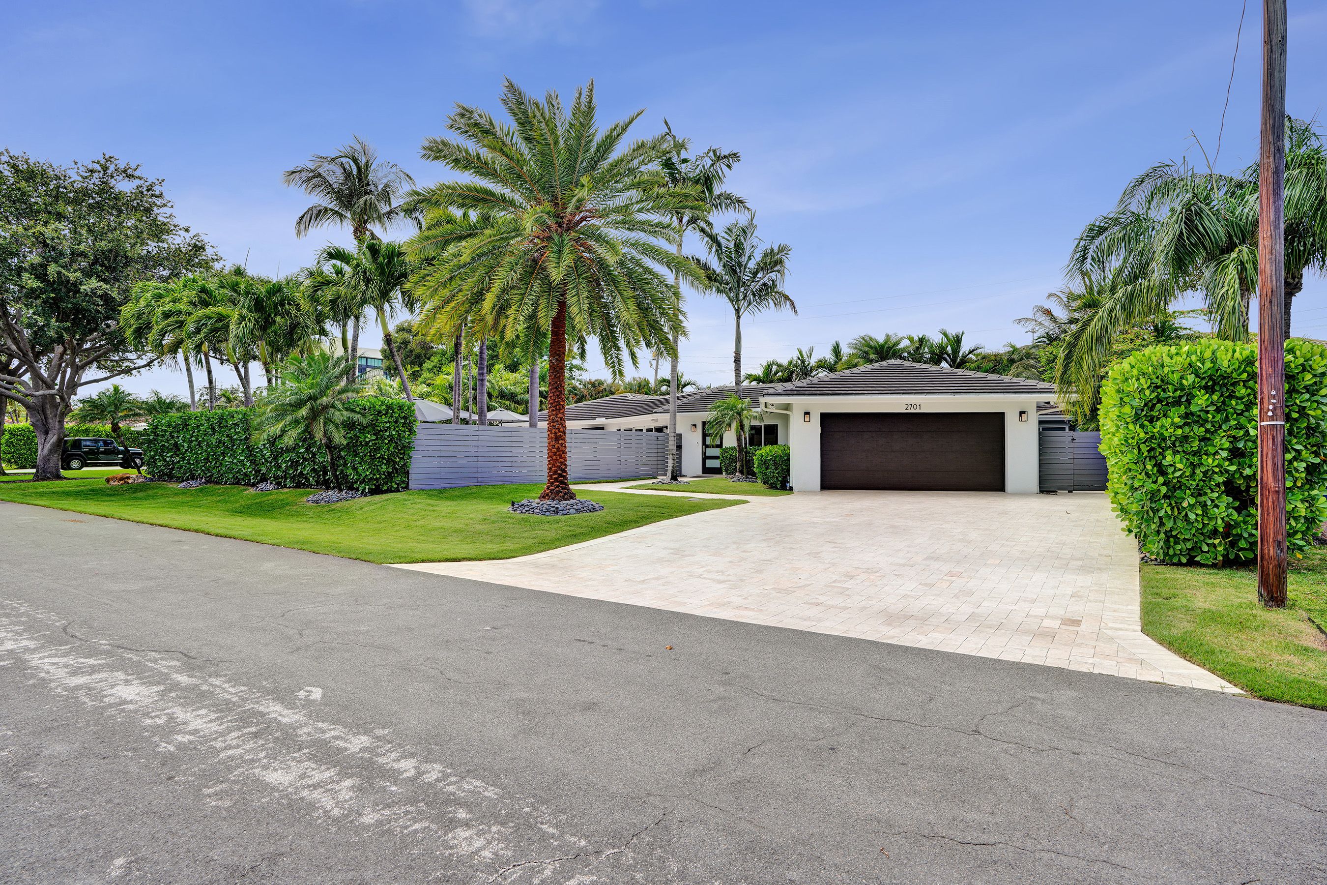 2701 NE 30th Street Fort Lauderdale FL 33306