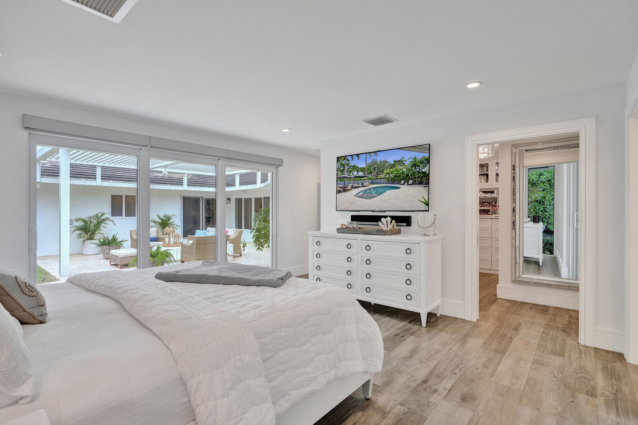 2701 NE 30th Street Fort Lauderdale FL 33306