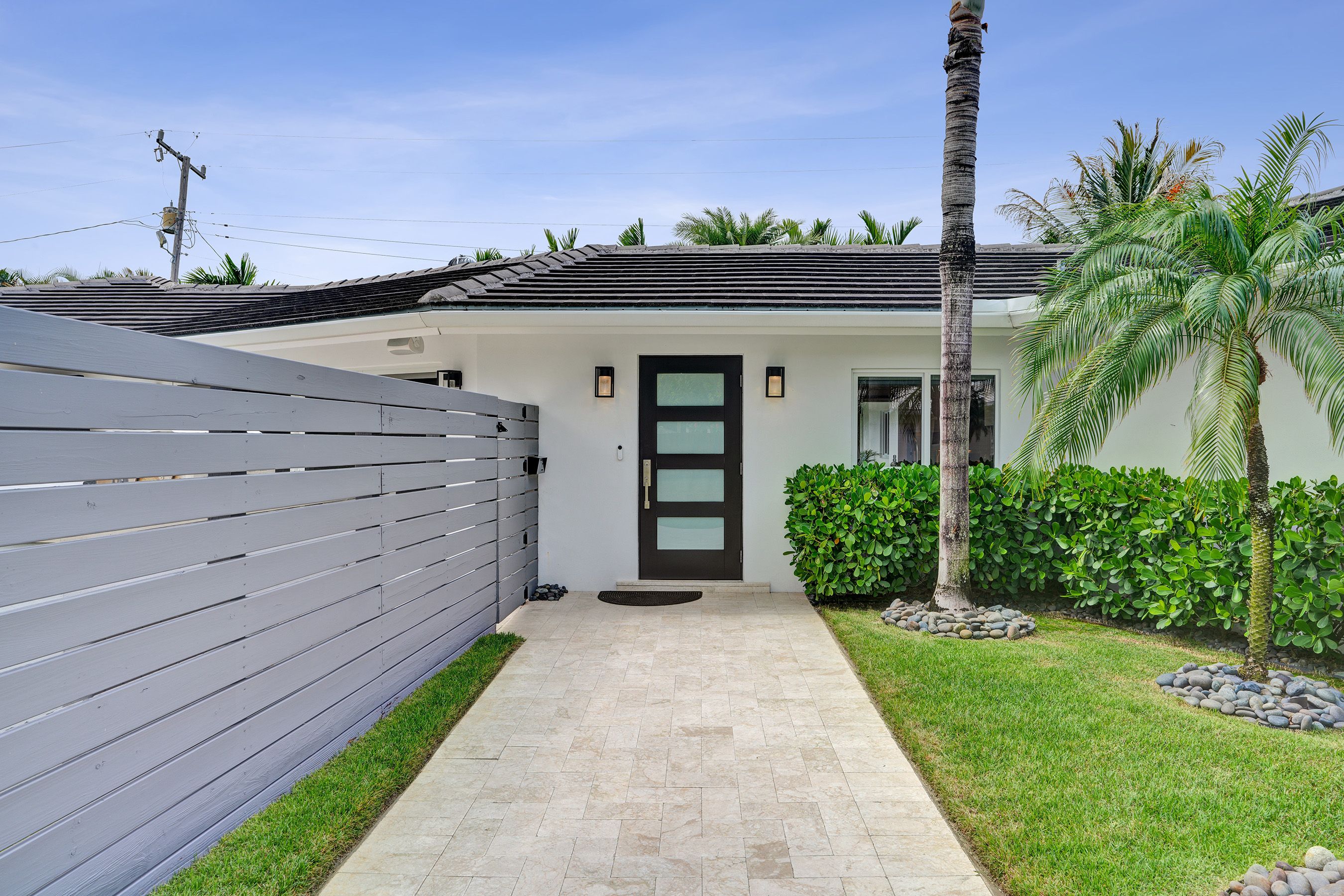 2701 NE 30th Street Fort Lauderdale FL 33306