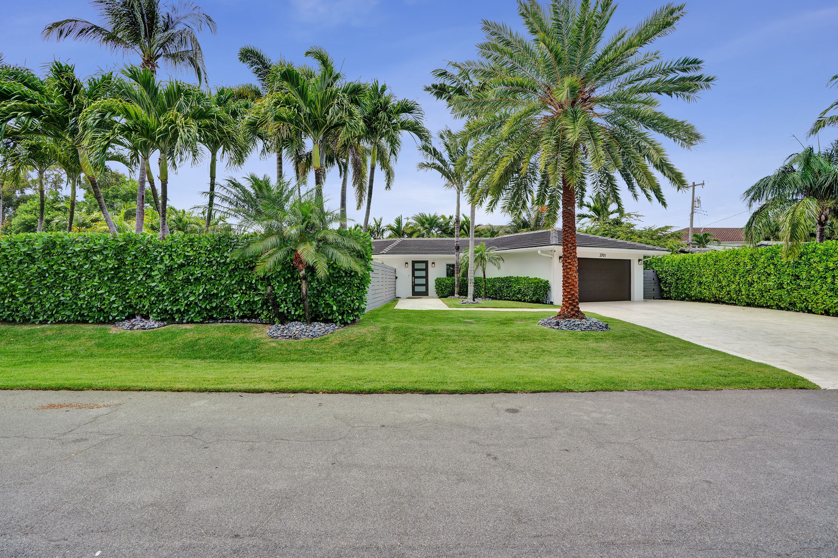 2701 NE 30th Street Fort Lauderdale FL 33306