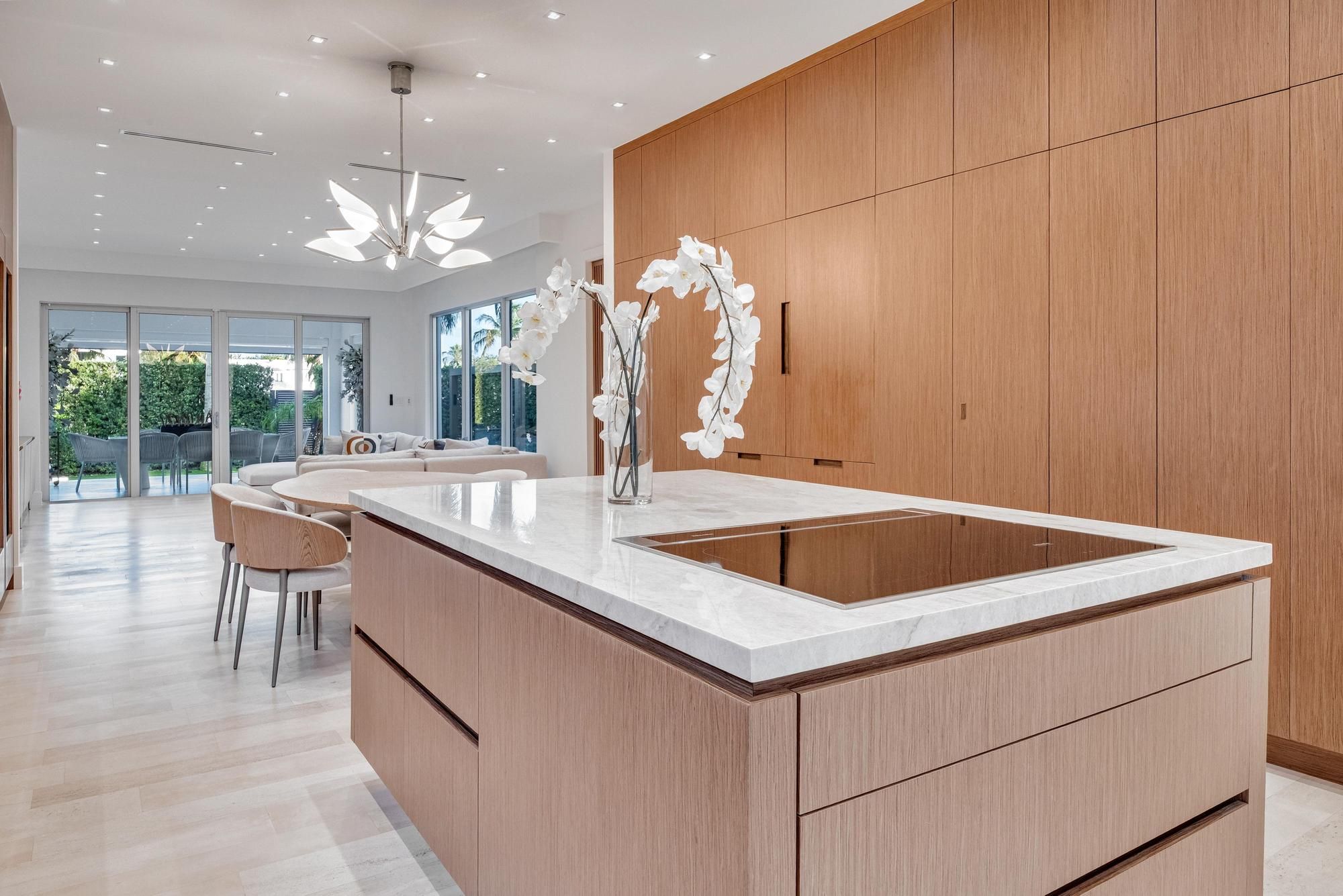 470 S Shore Drive Miami Beach FL 33141