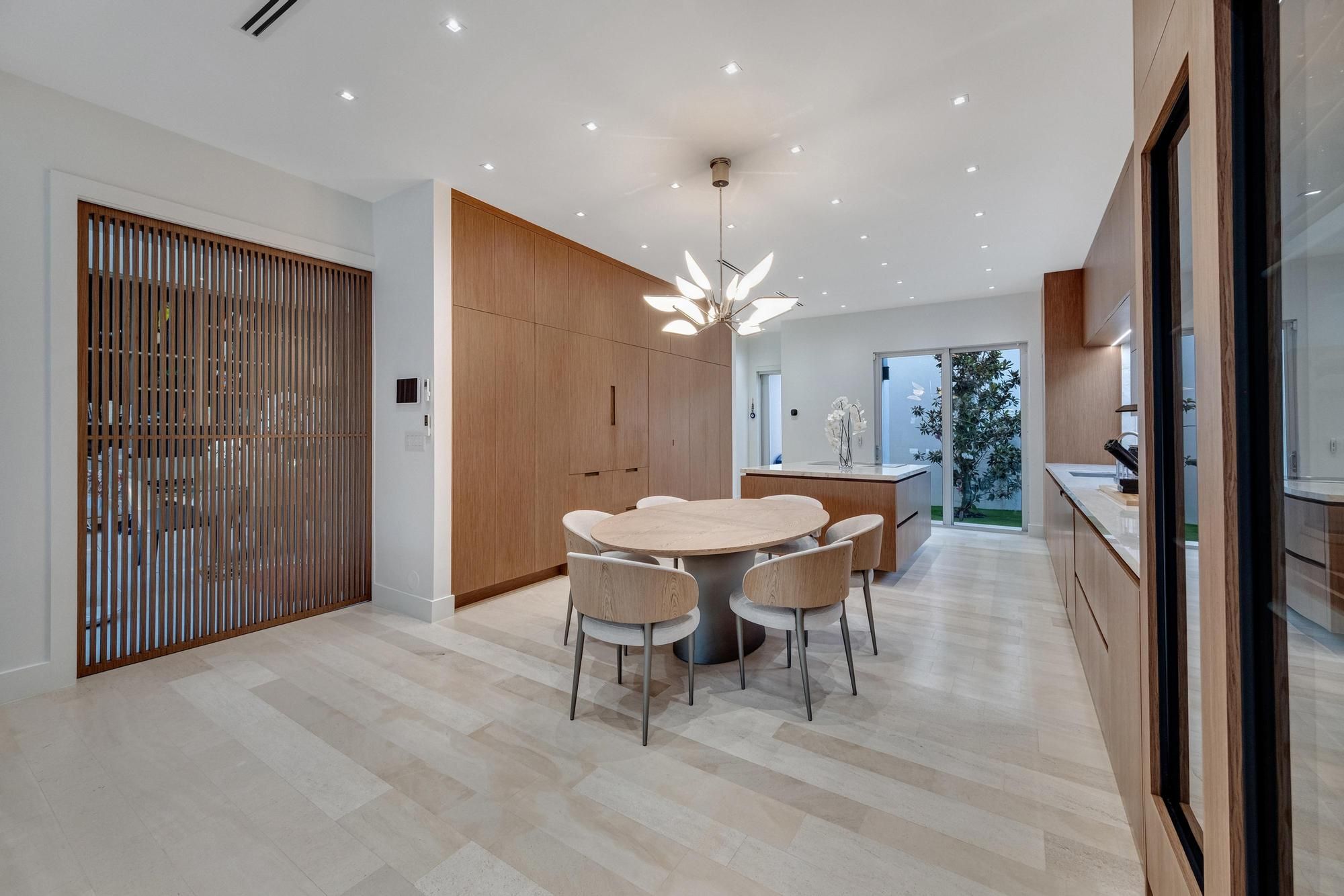 470 S Shore Drive Miami Beach FL 33141