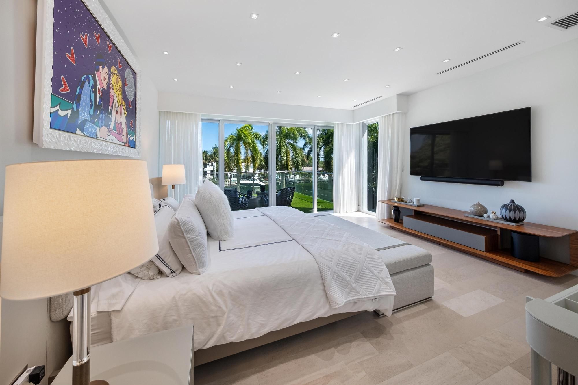 470 S Shore Drive Miami Beach FL 33141