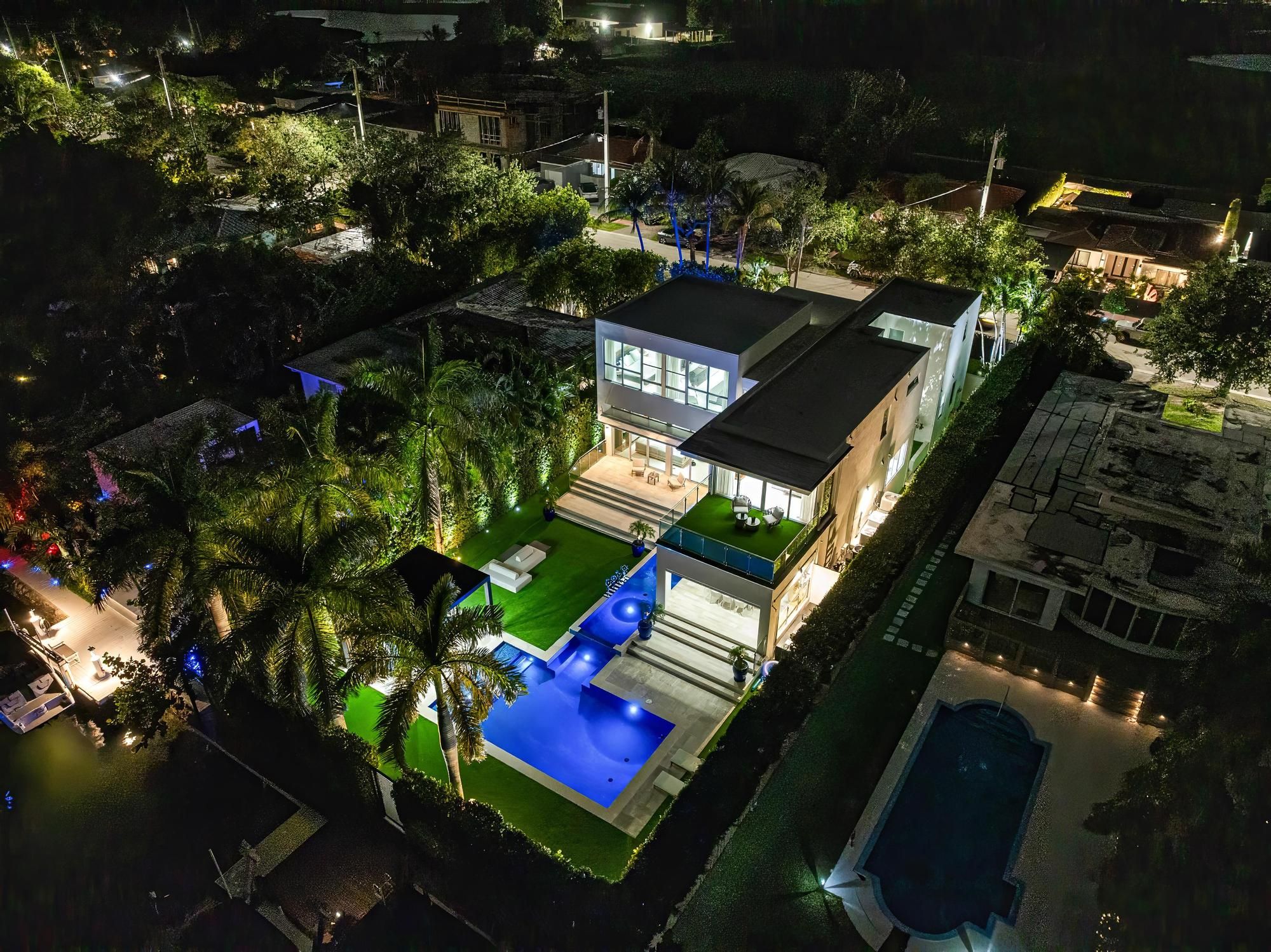 470 S Shore Drive Miami Beach FL 33141