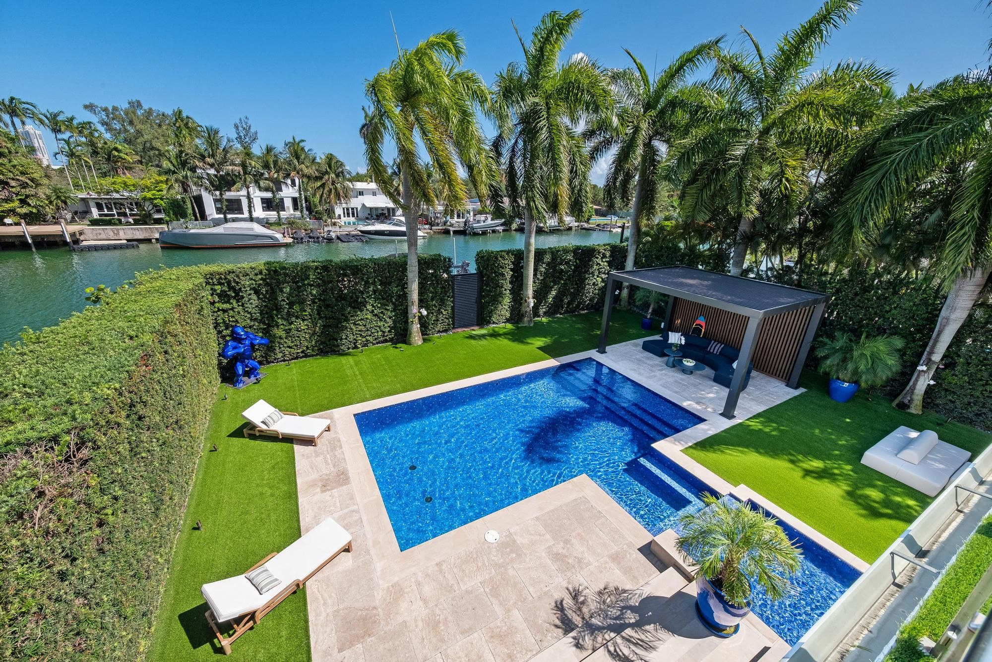 470 S Shore Drive Miami Beach FL 33141