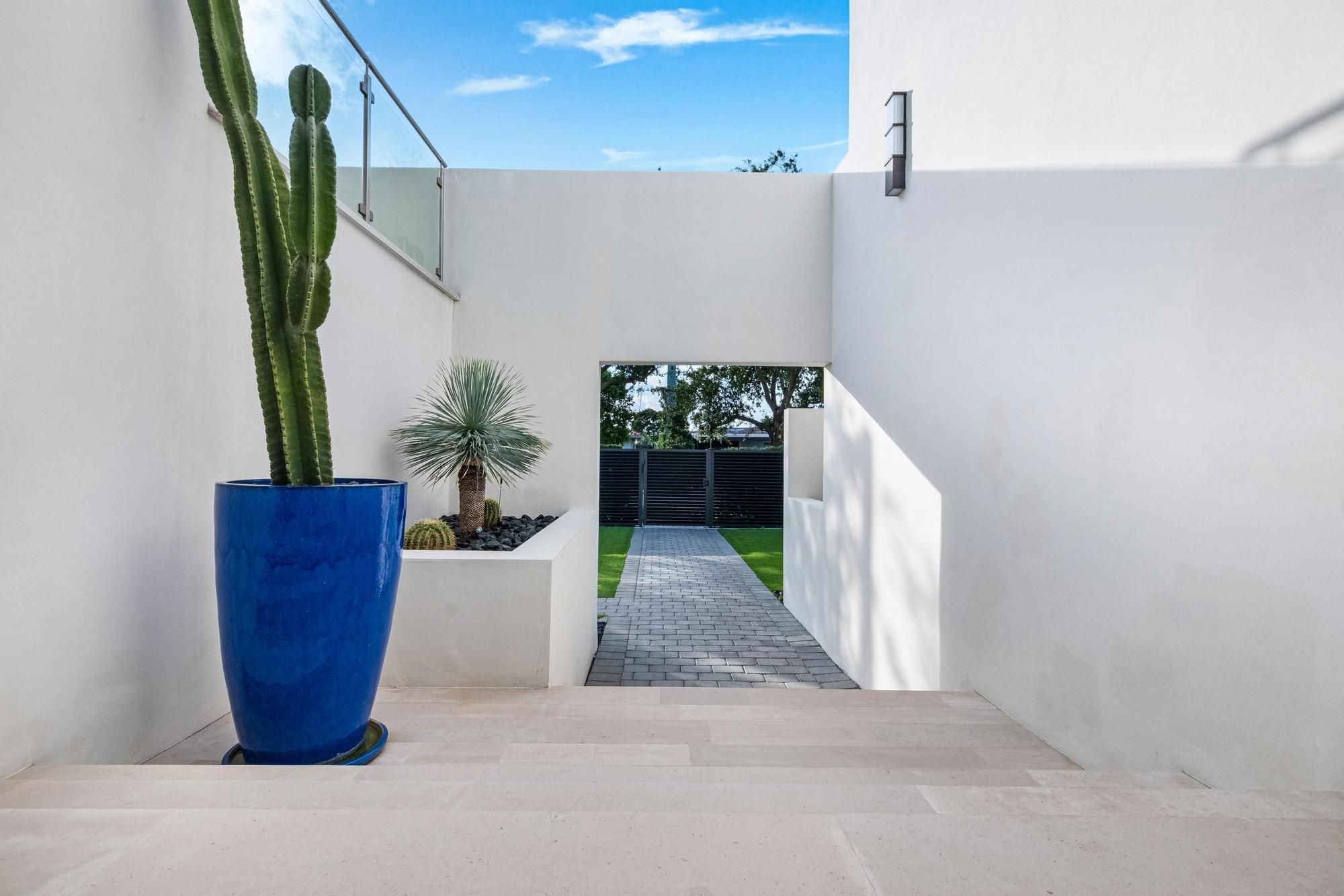 470 S Shore Drive Miami Beach FL 33141