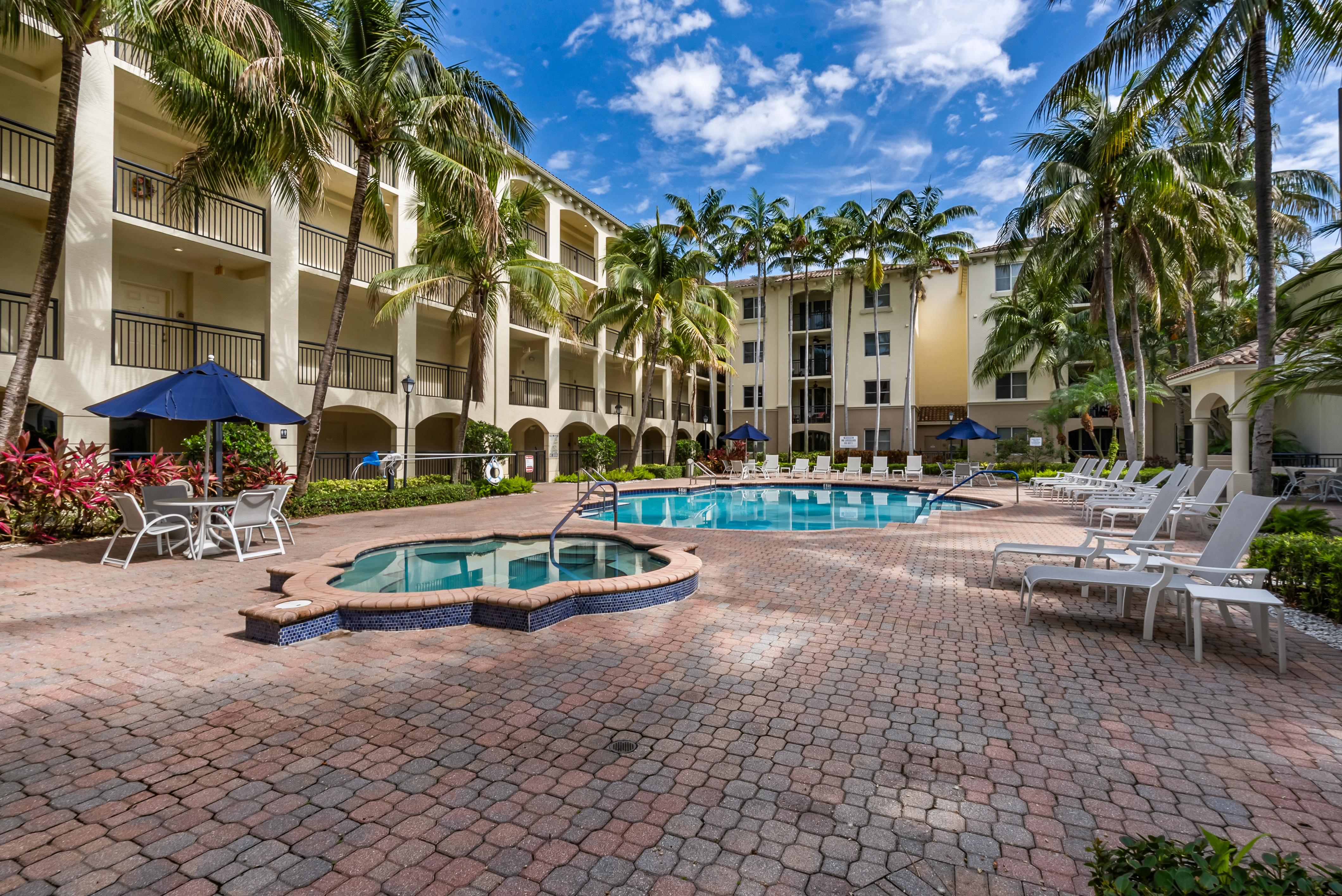 2 Renaissance Way Boynton Beach FL 33426