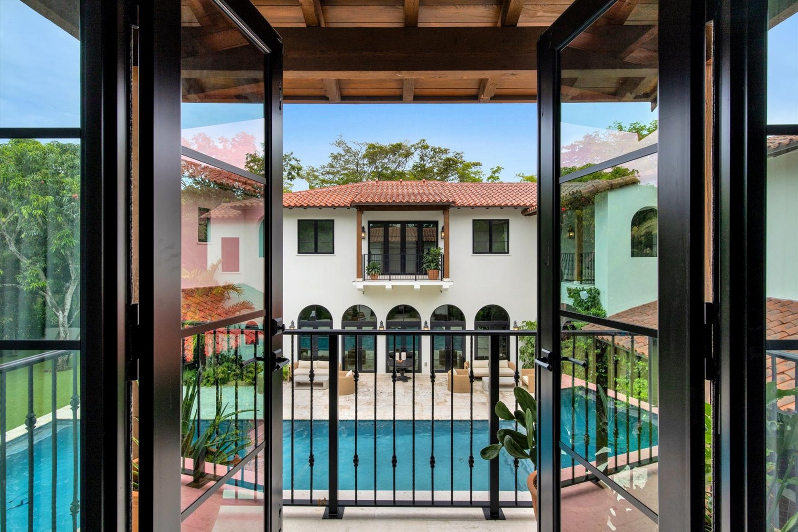 545 San Antonio Avenue Coral Gables FL 33146