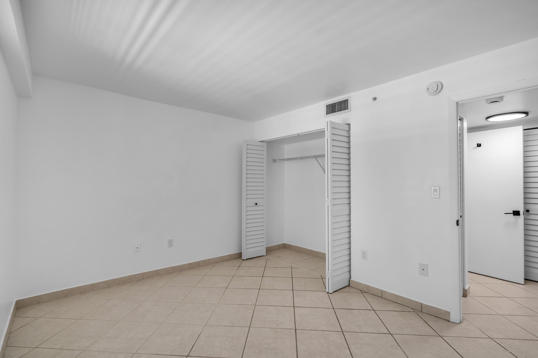 1401 Bay Road Miami Beach FL 33139
